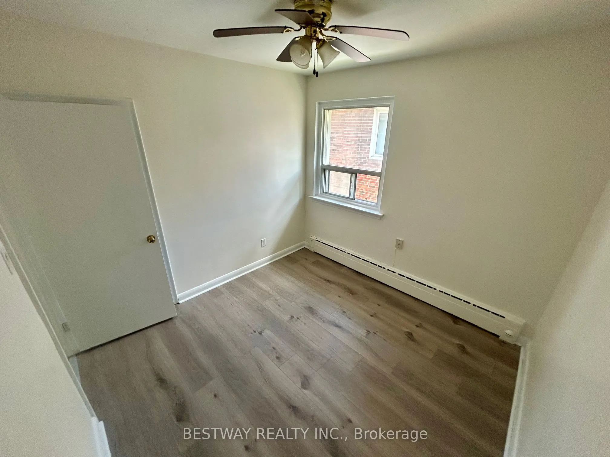 34 Anticosti Drive, #Main