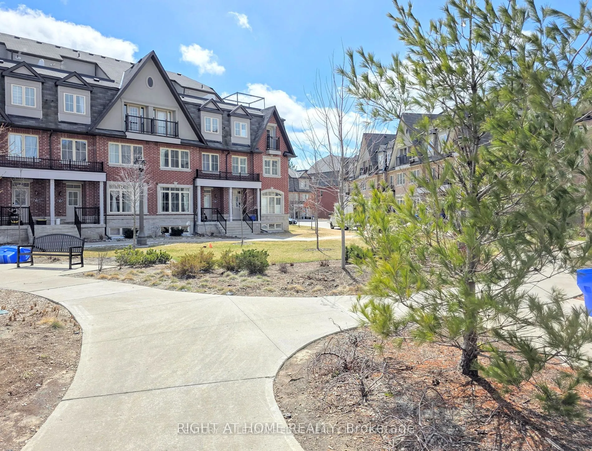 8 Eaton Park Lane, #20