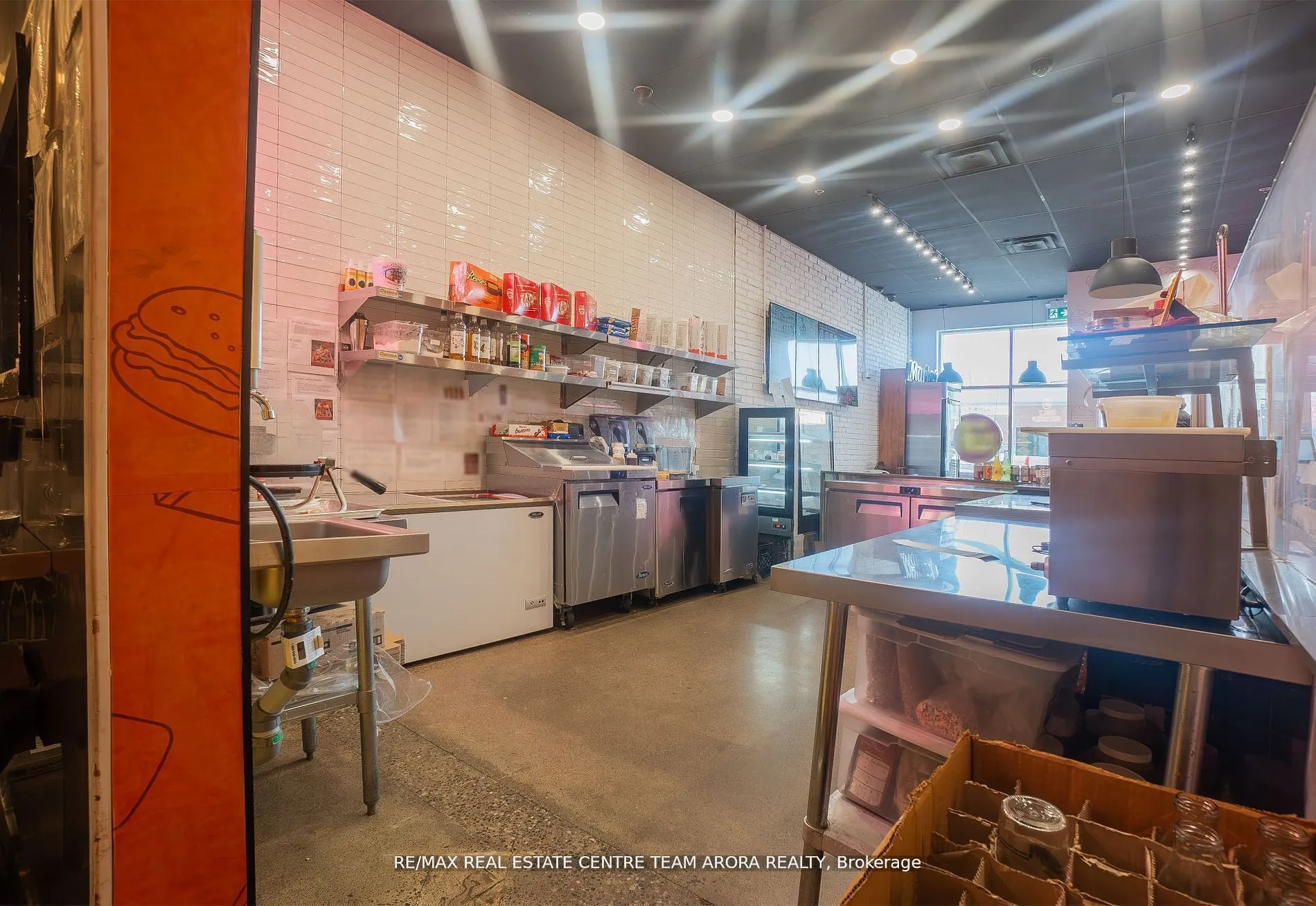 5651 Steeles Avenue E, #6