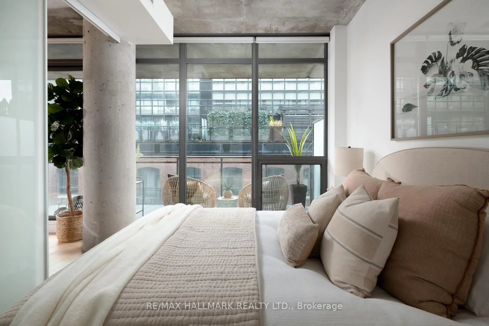 90 Broadview Avenue, #607