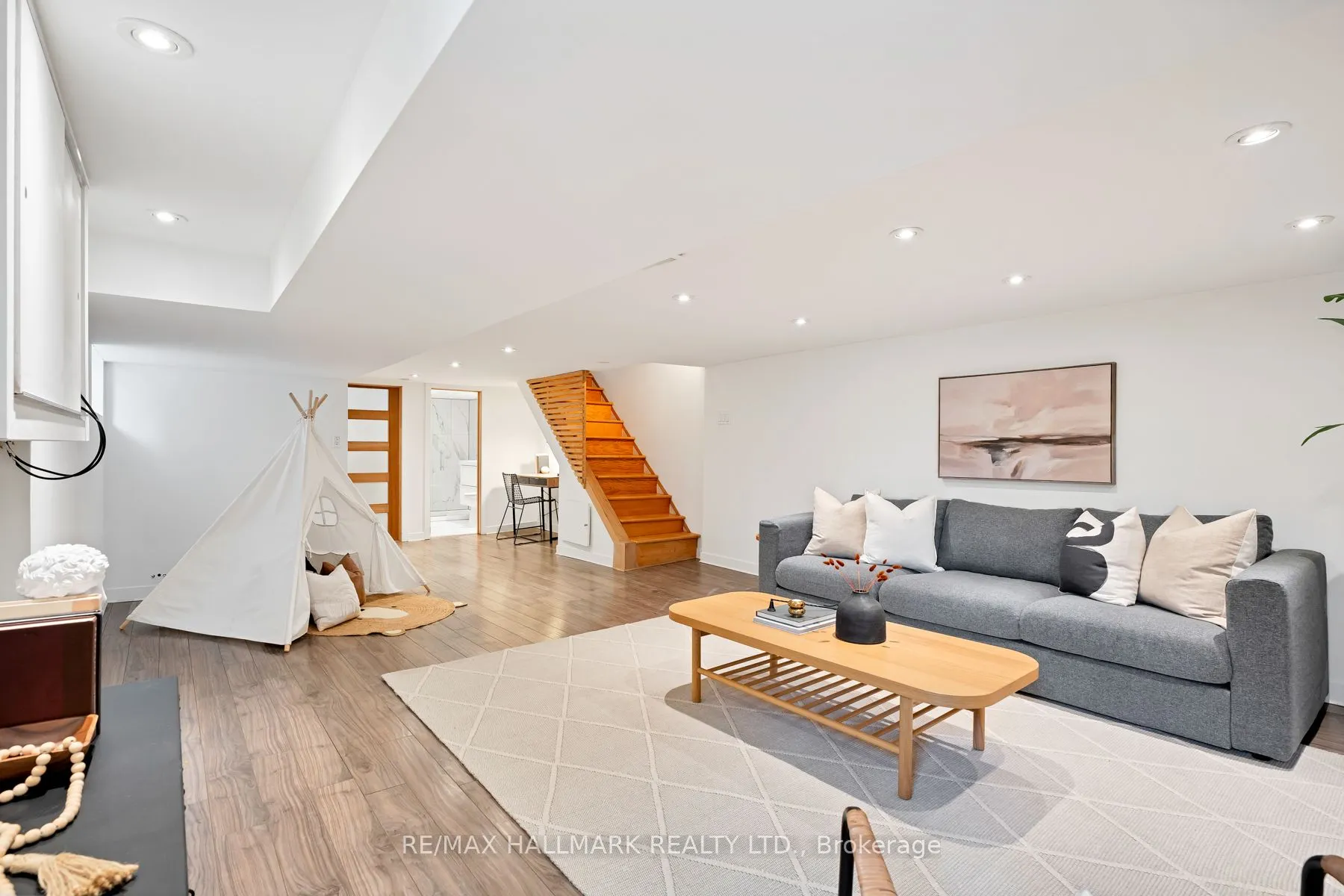 43 Torrens Avenue