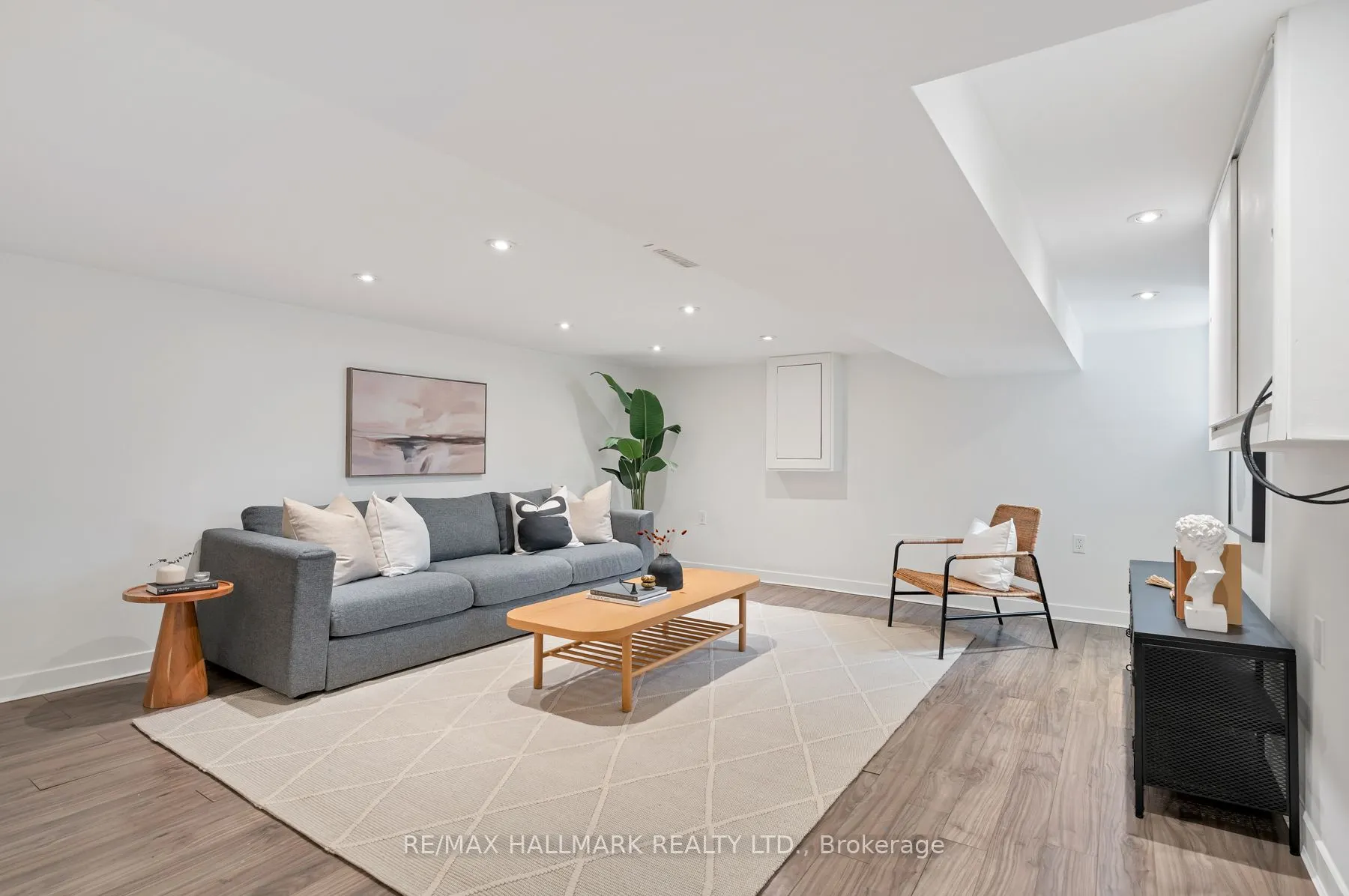 43 Torrens Avenue