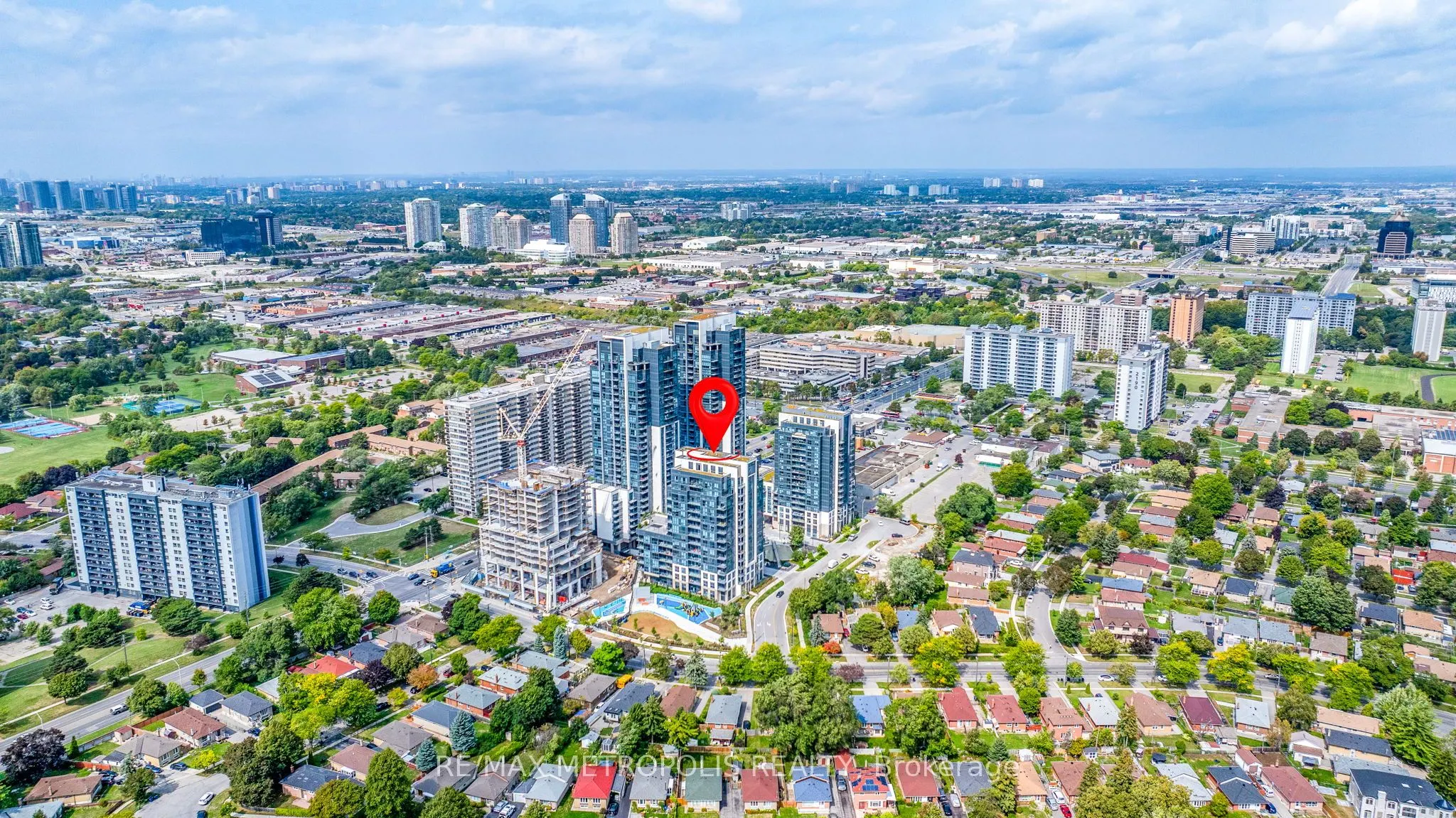 10 Meadowglen Place, #403