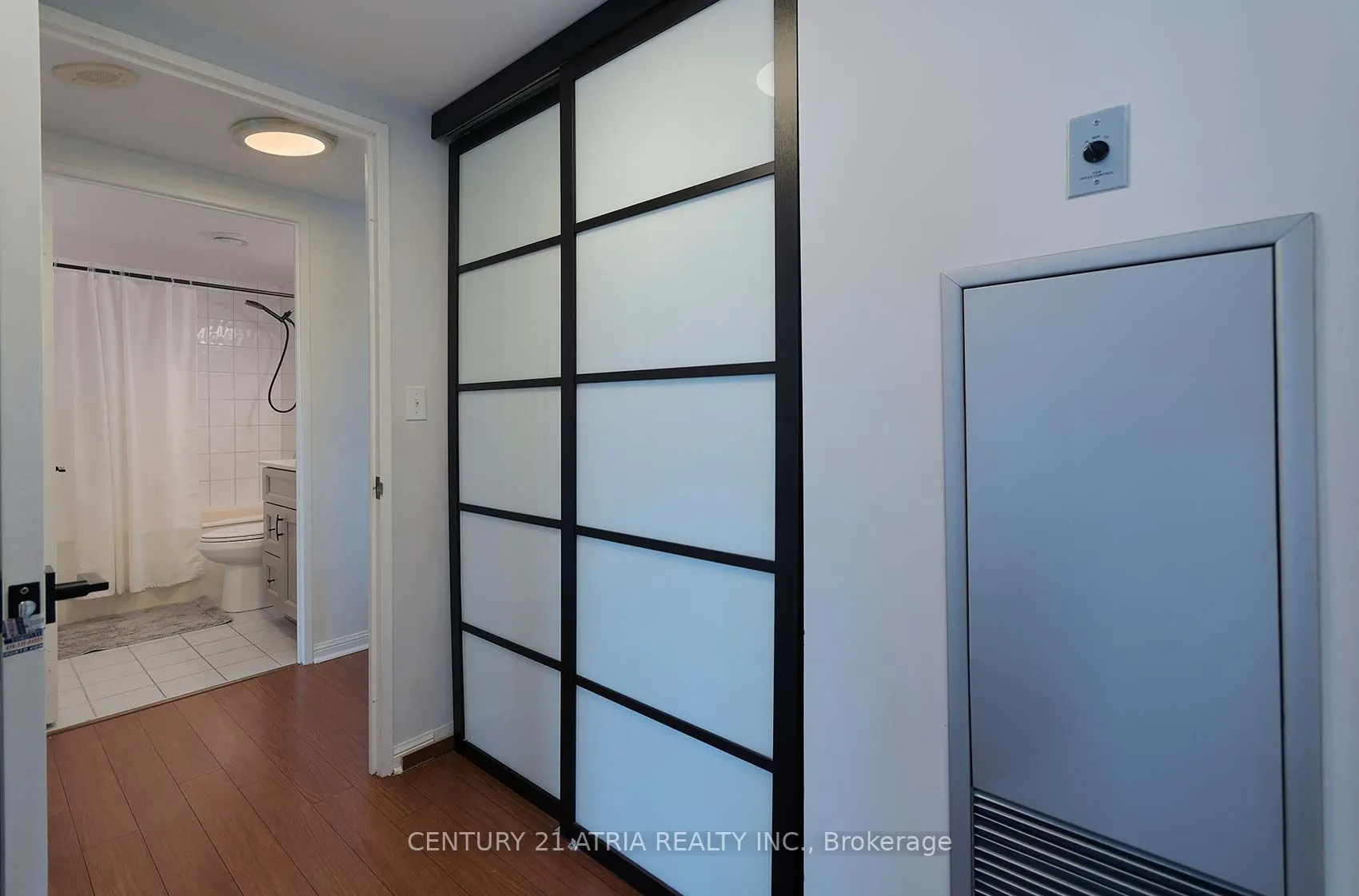 8 Lee Centre Drive, #710
