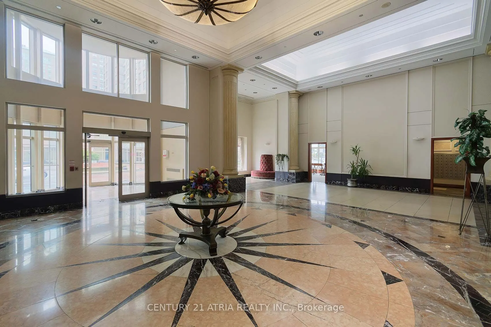 8 Lee Centre Drive, #710