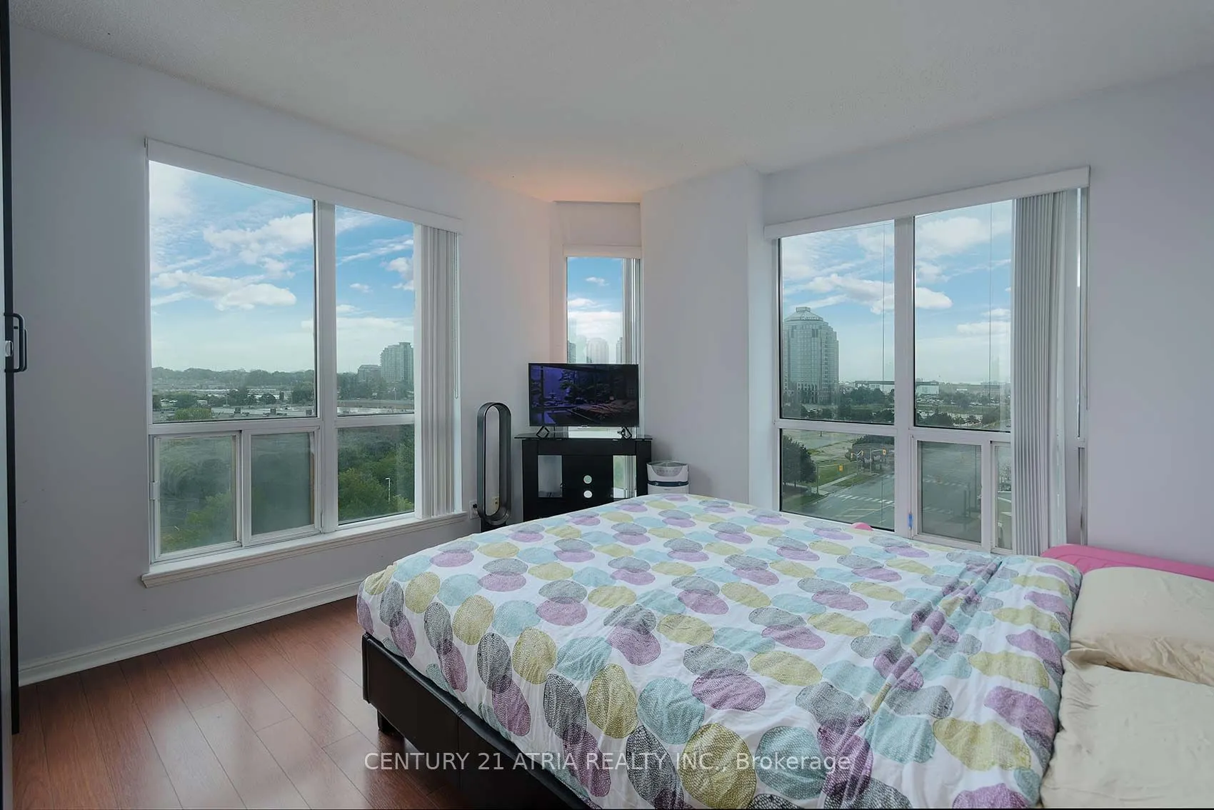 8 Lee Centre Drive, #710
