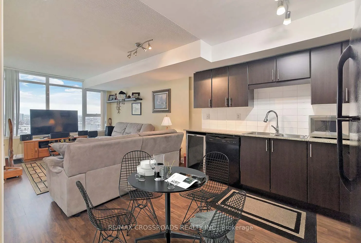 190 Borough Drive, #2011