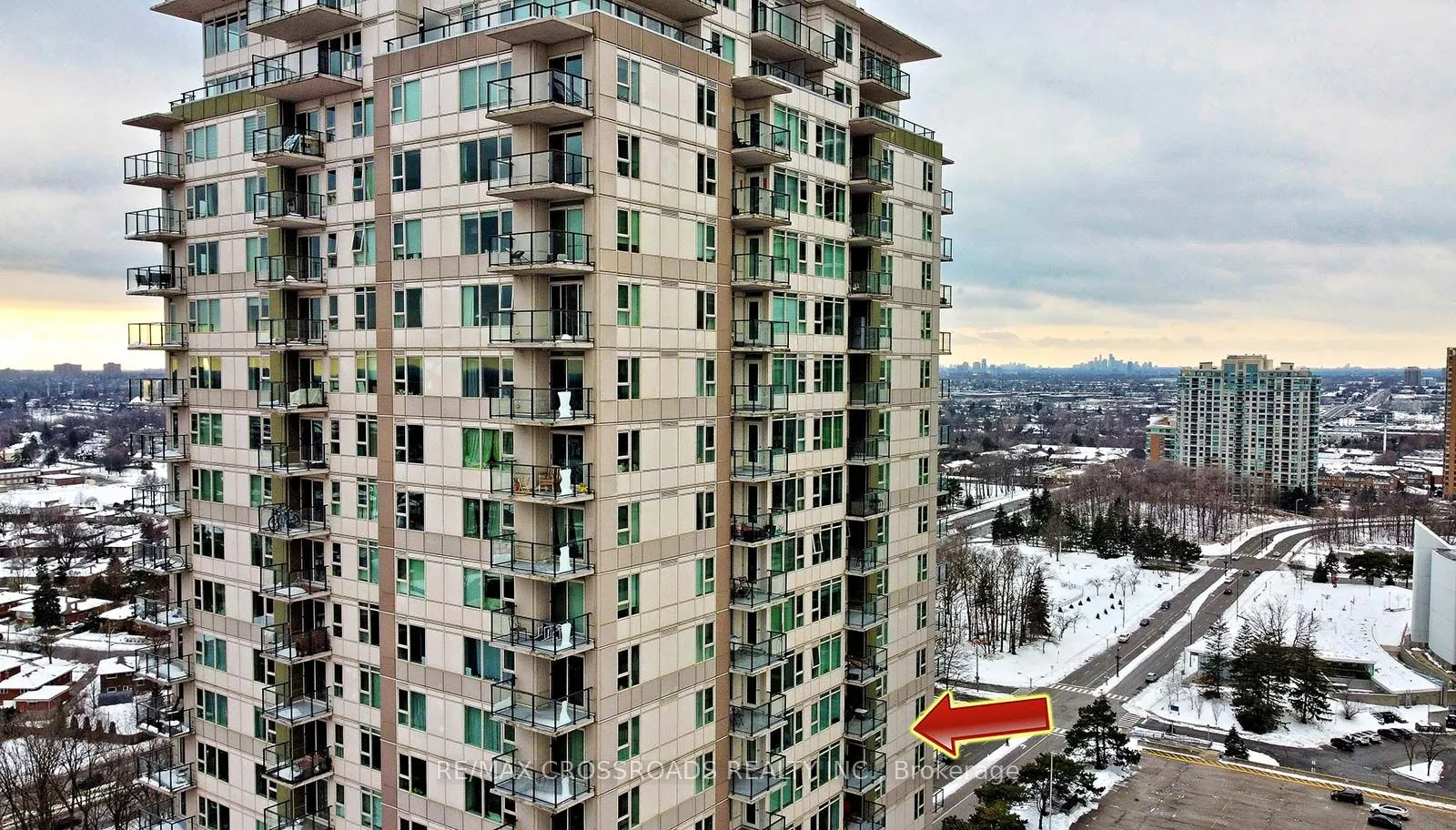 190 Borough Drive, #2011