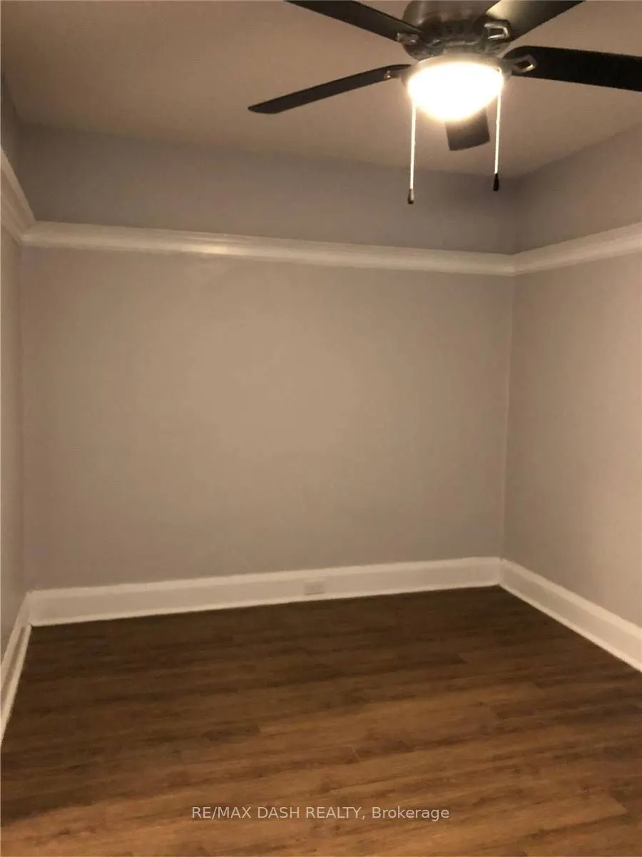 38 Hammersmith Avenue, #Main