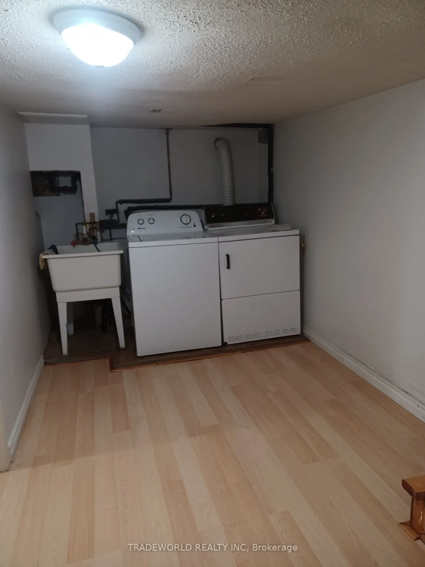 288 Jones Avenue