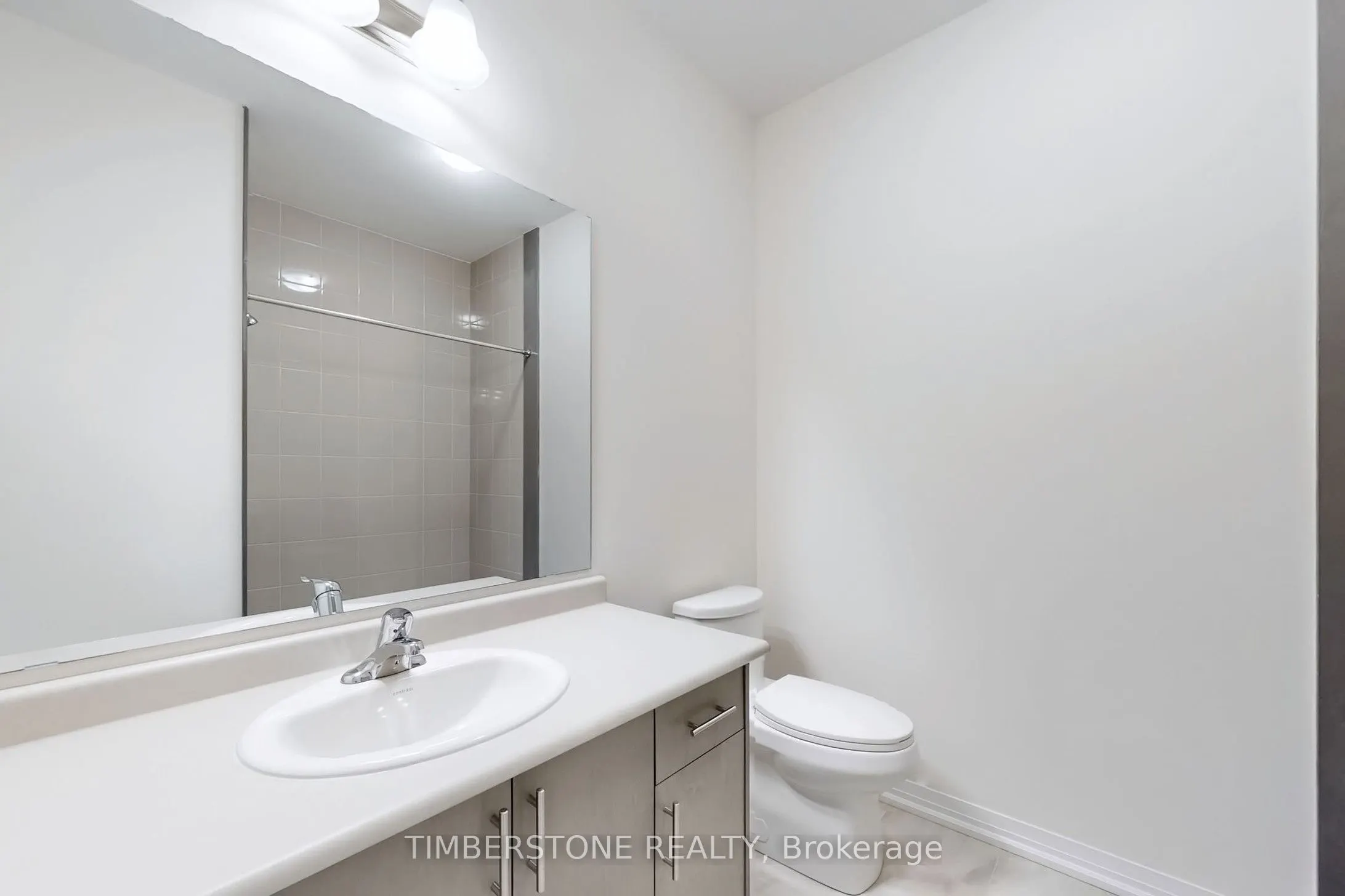 1103 Zircon Manor