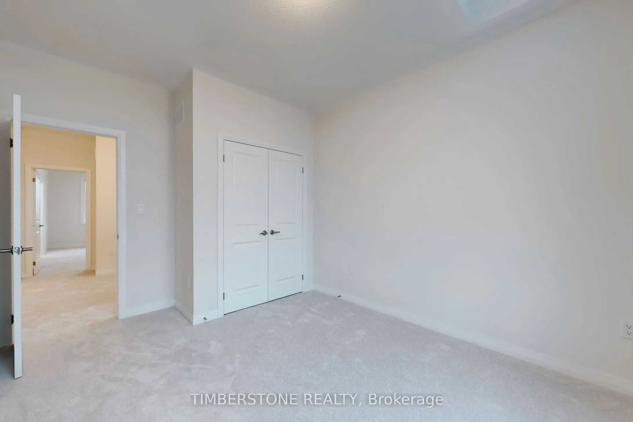 1103 Zircon Manor