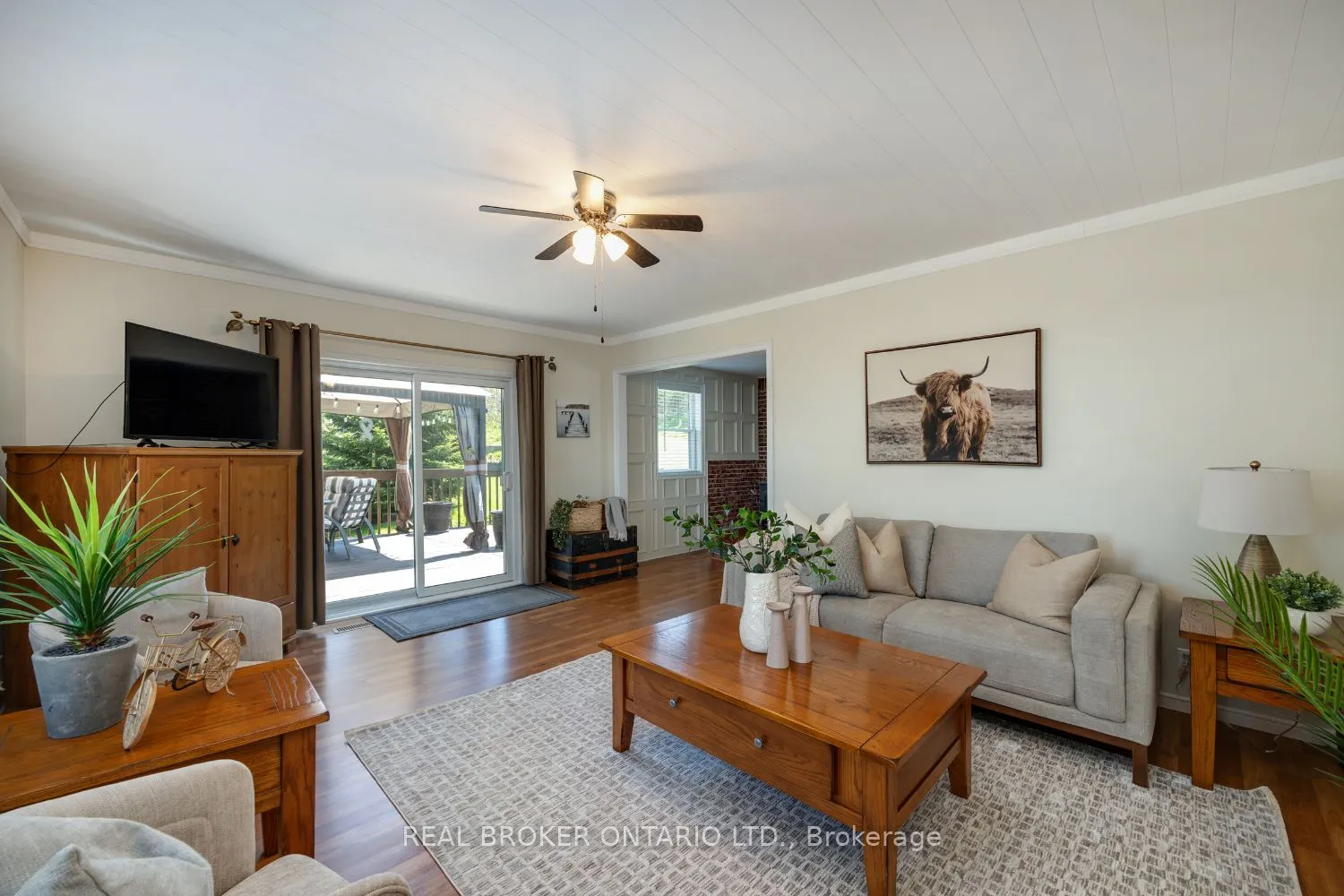2359 Baseline Road W