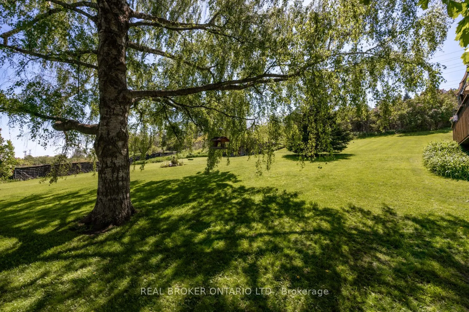 2359 Baseline Road W