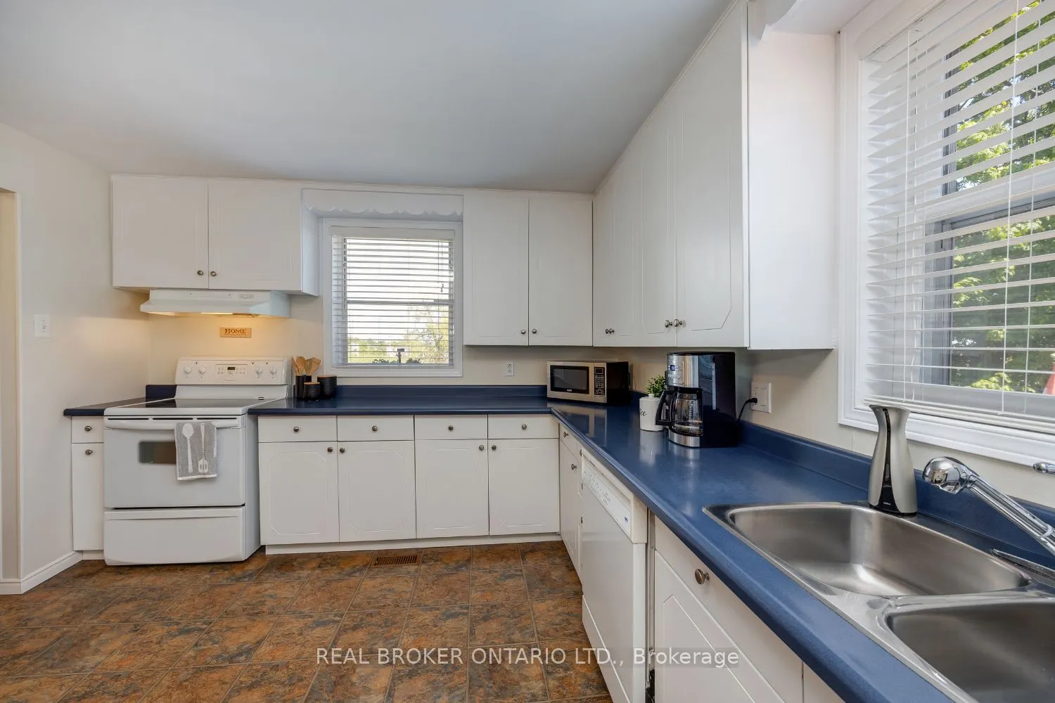 2359 Baseline Road W