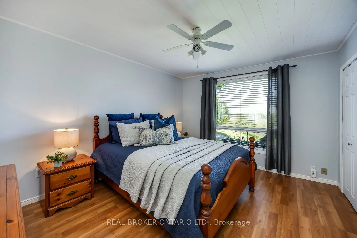 2359 Baseline Road W
