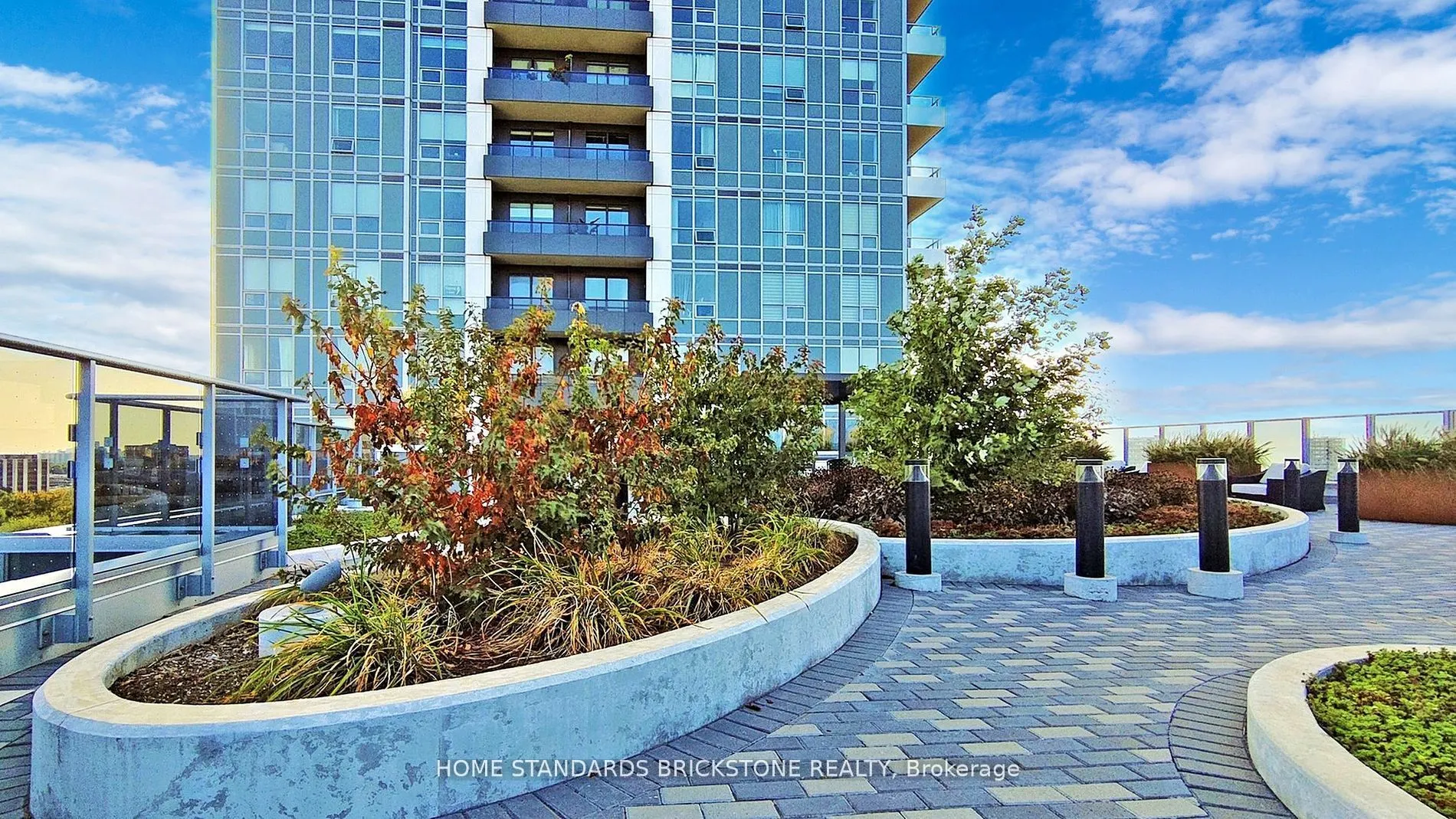3121 sheppard Avenue E, #2005