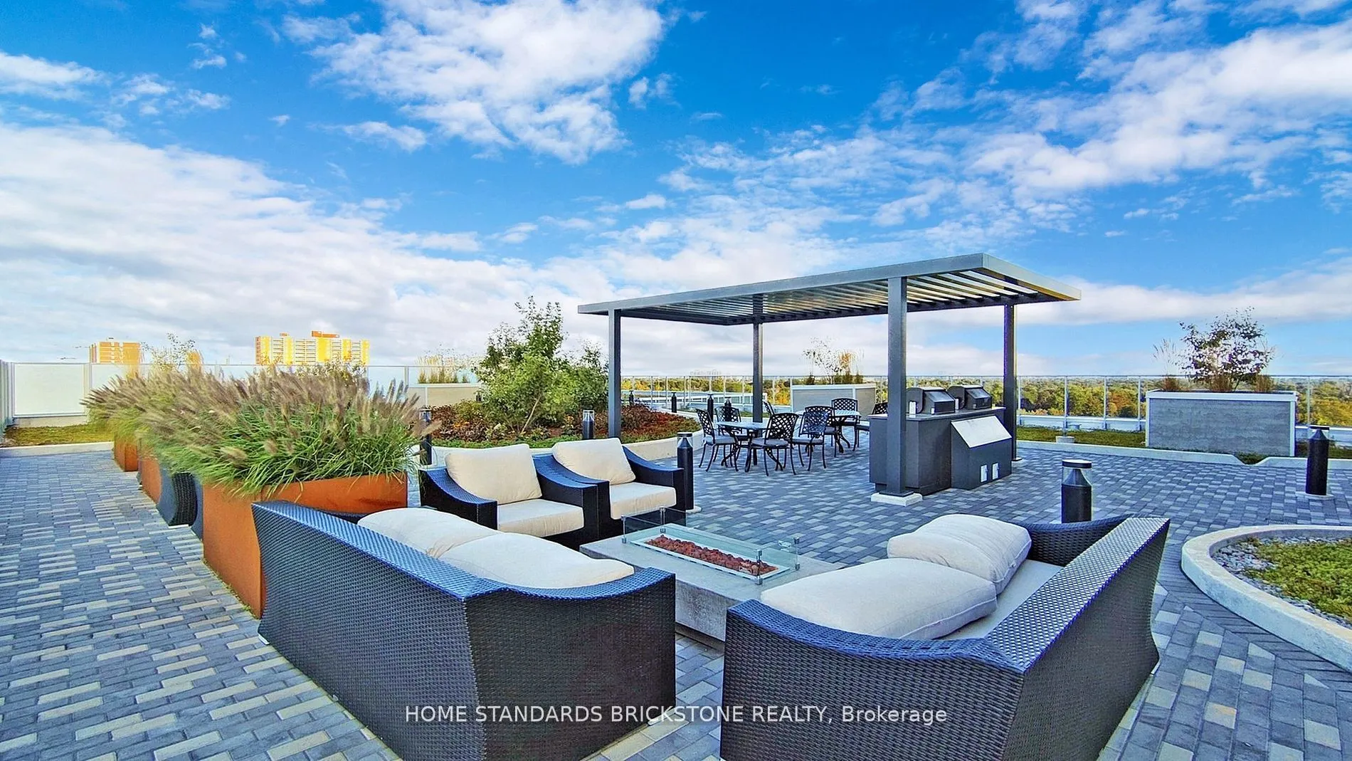 3121 sheppard Avenue E, #2005
