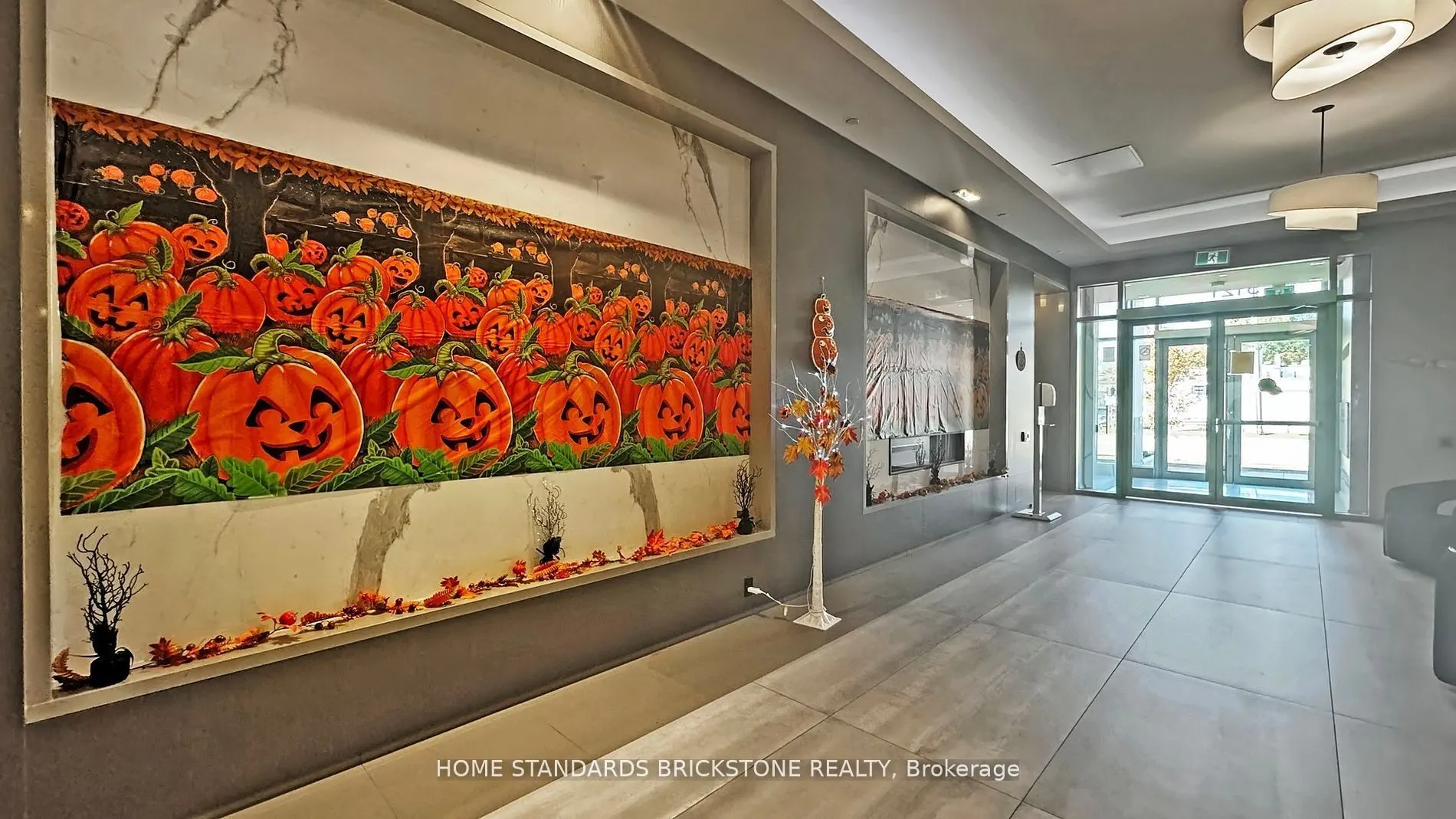 3121 sheppard Avenue E, #2005