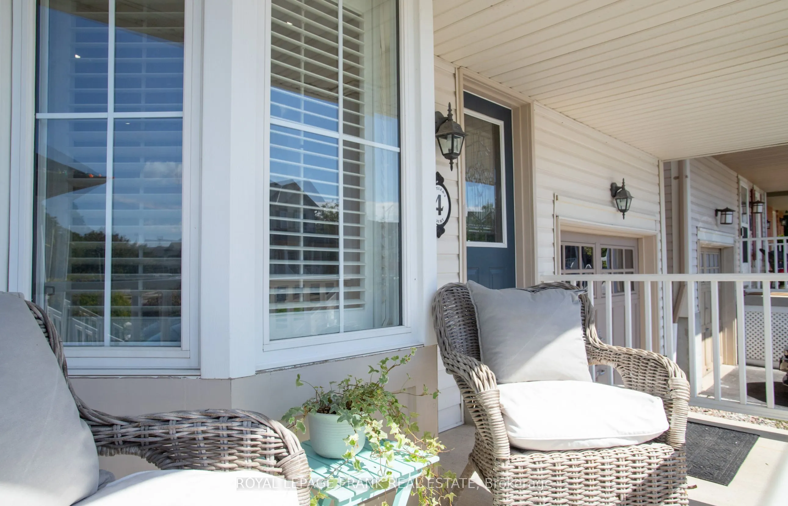 4 Settlers Court