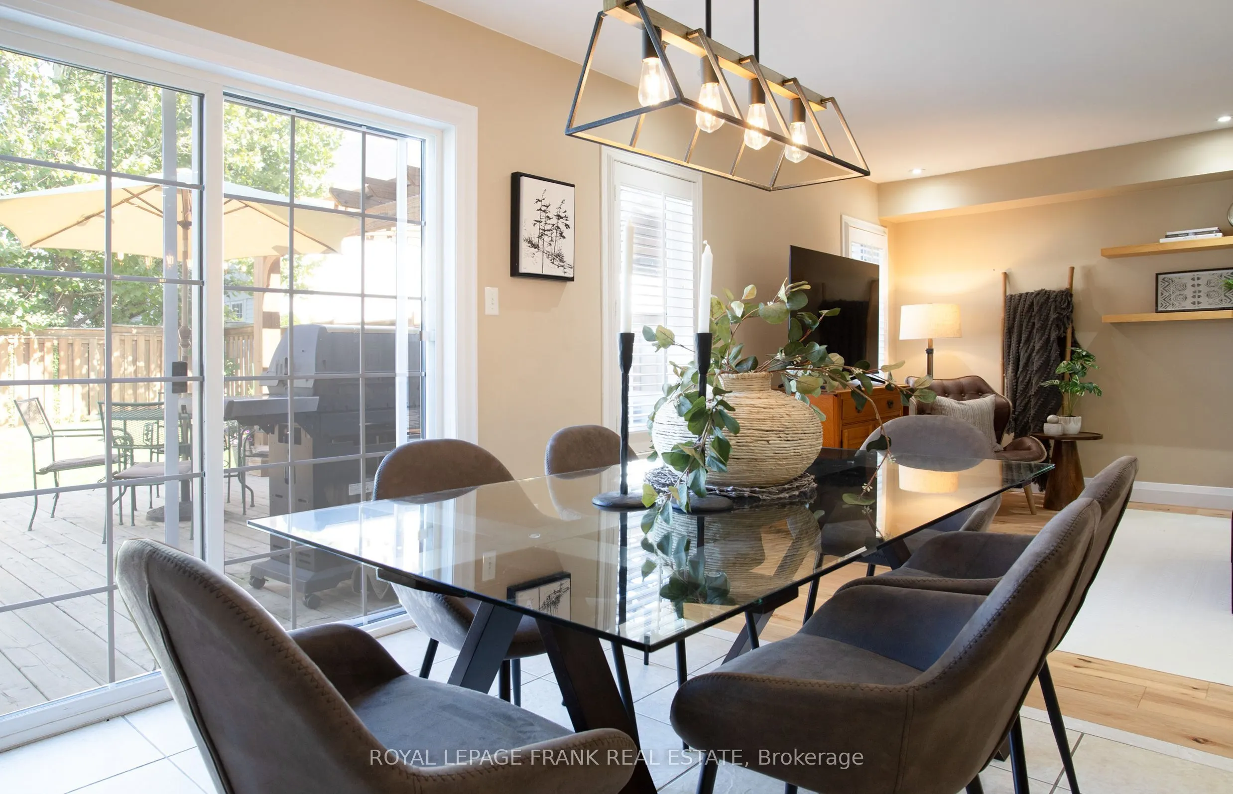 4 Settlers Court