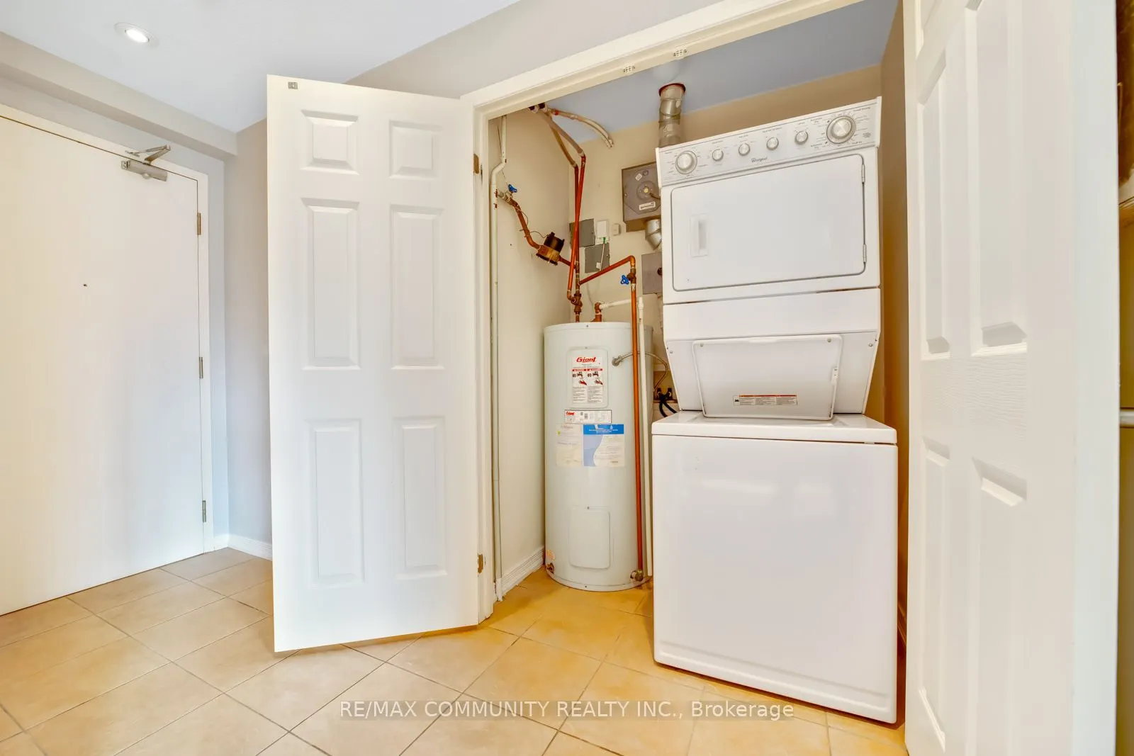 124 Aspen Springs Drive, #202