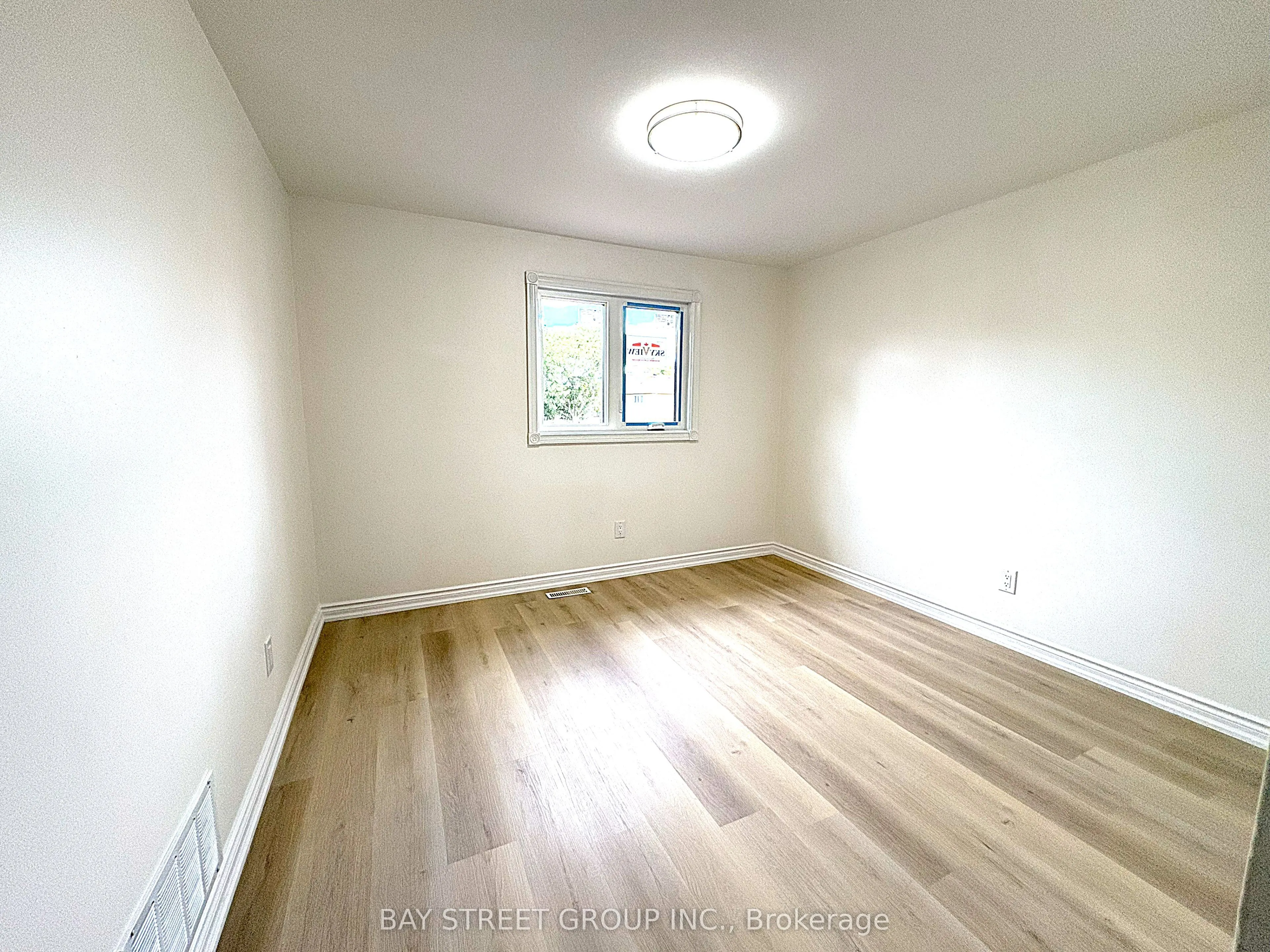9 Truro Crescent