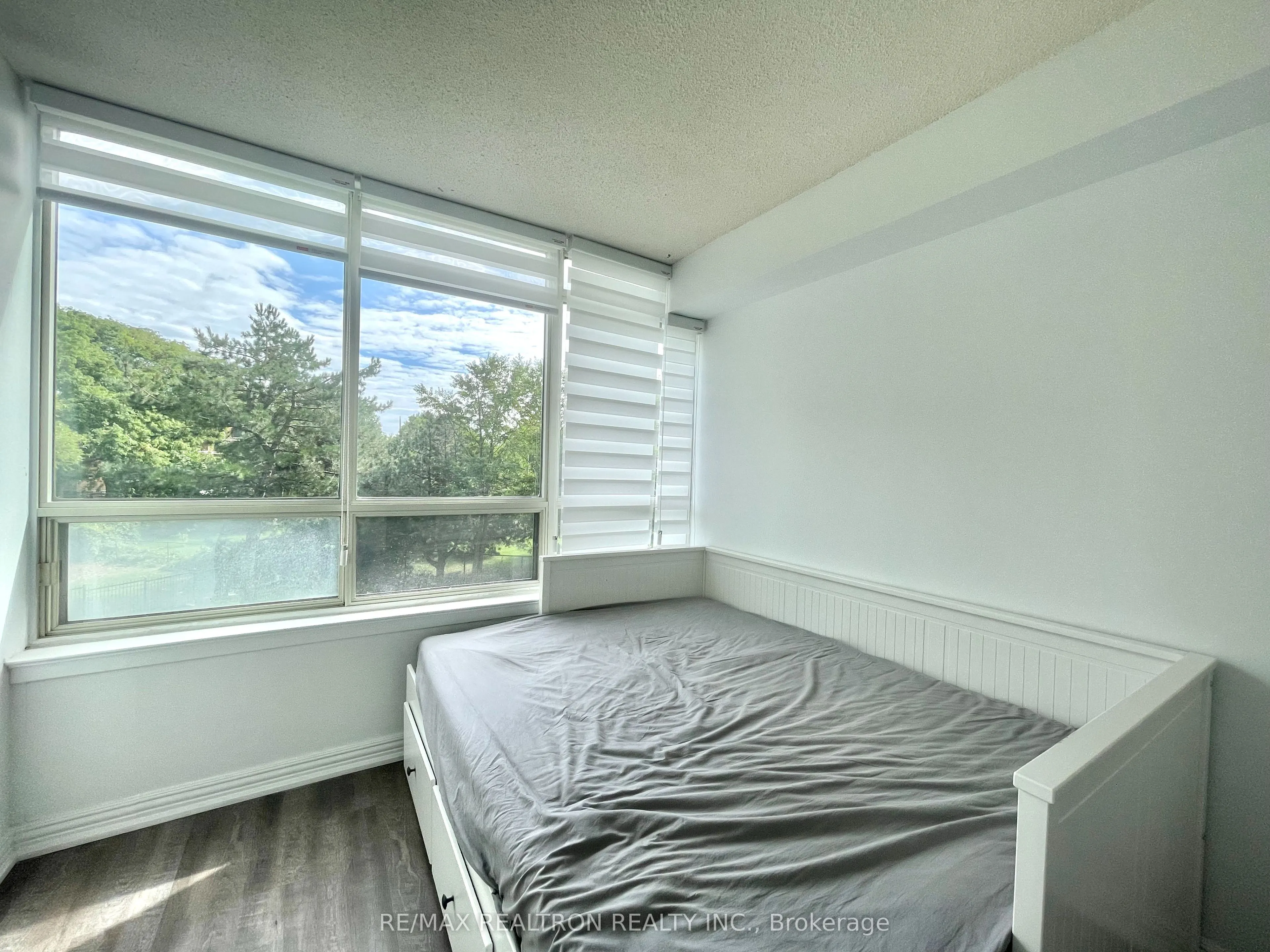 5 Greystone Walk Drive, #206