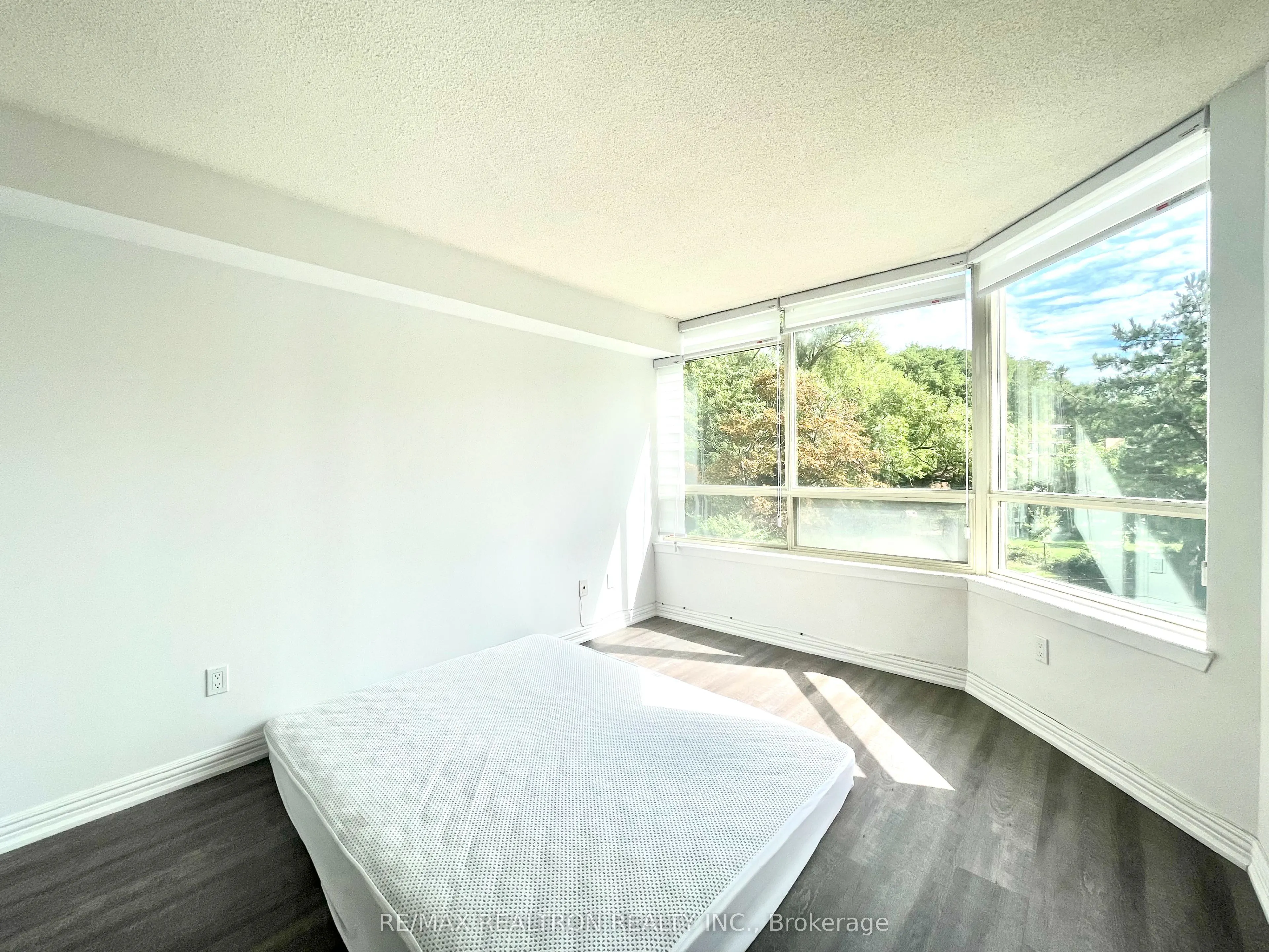 5 Greystone Walk Drive, #206