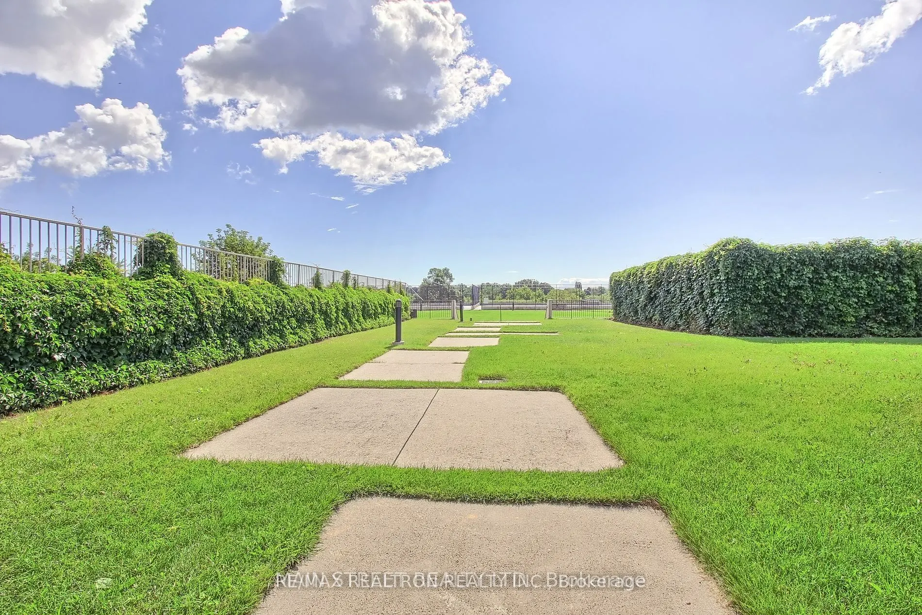 5 Greystone Walk Drive, #206