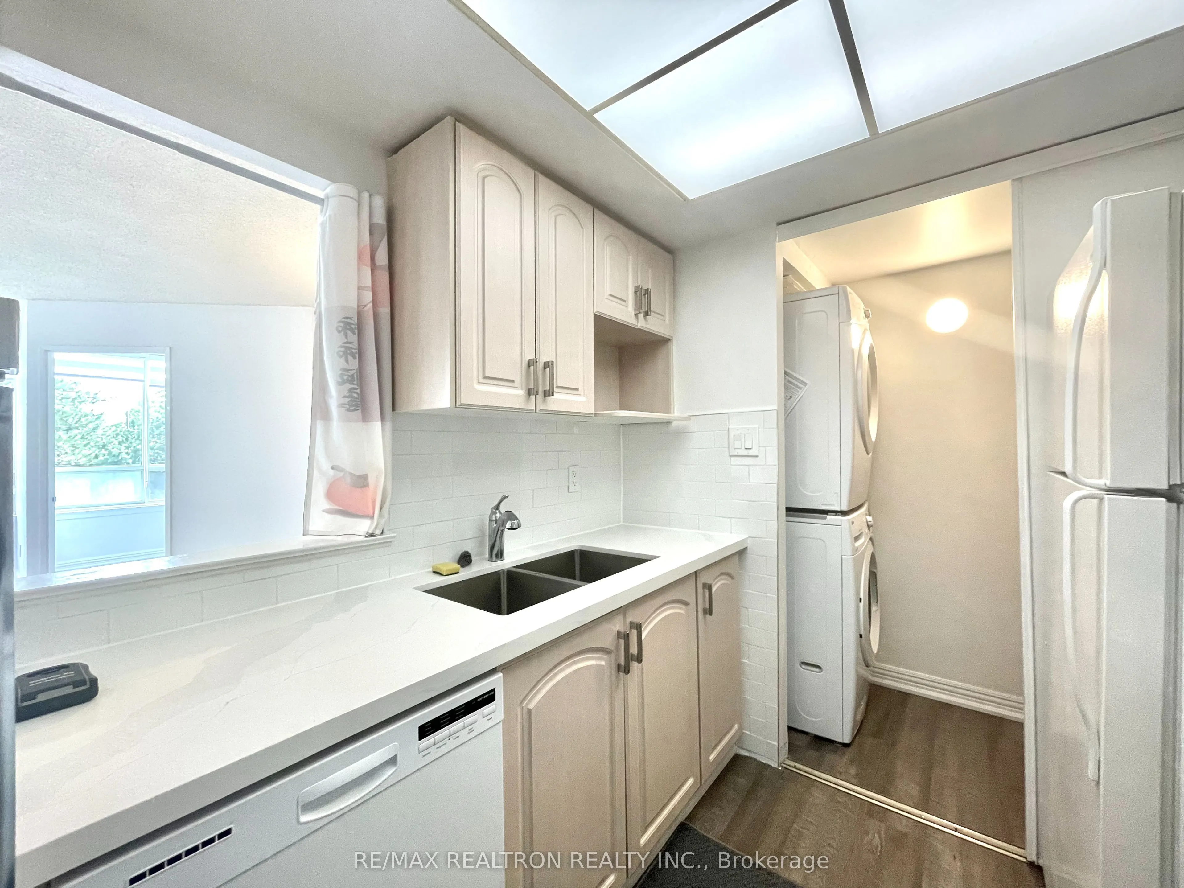5 Greystone Walk Drive, #206