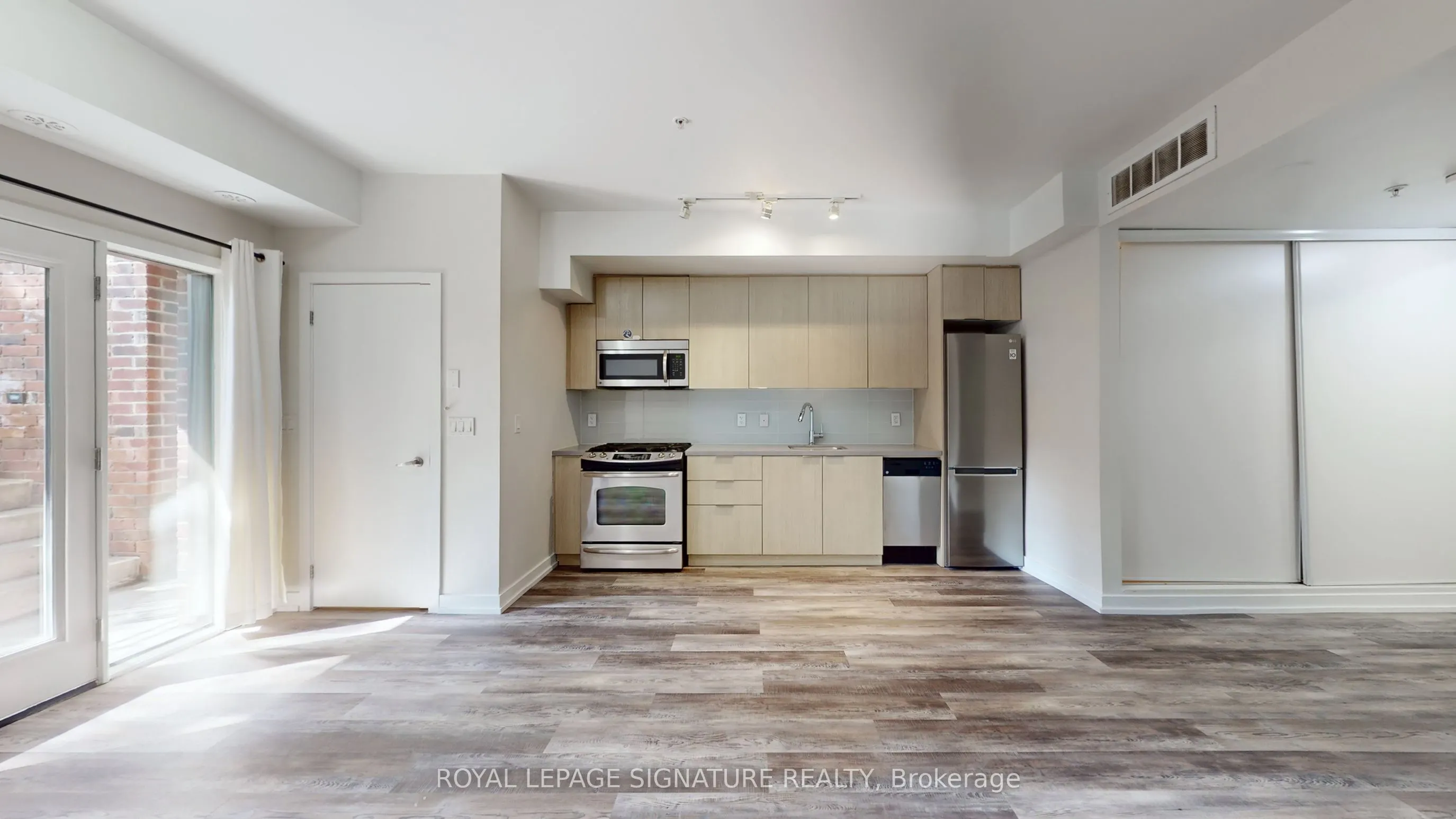 140 Broadview Avenue, #55