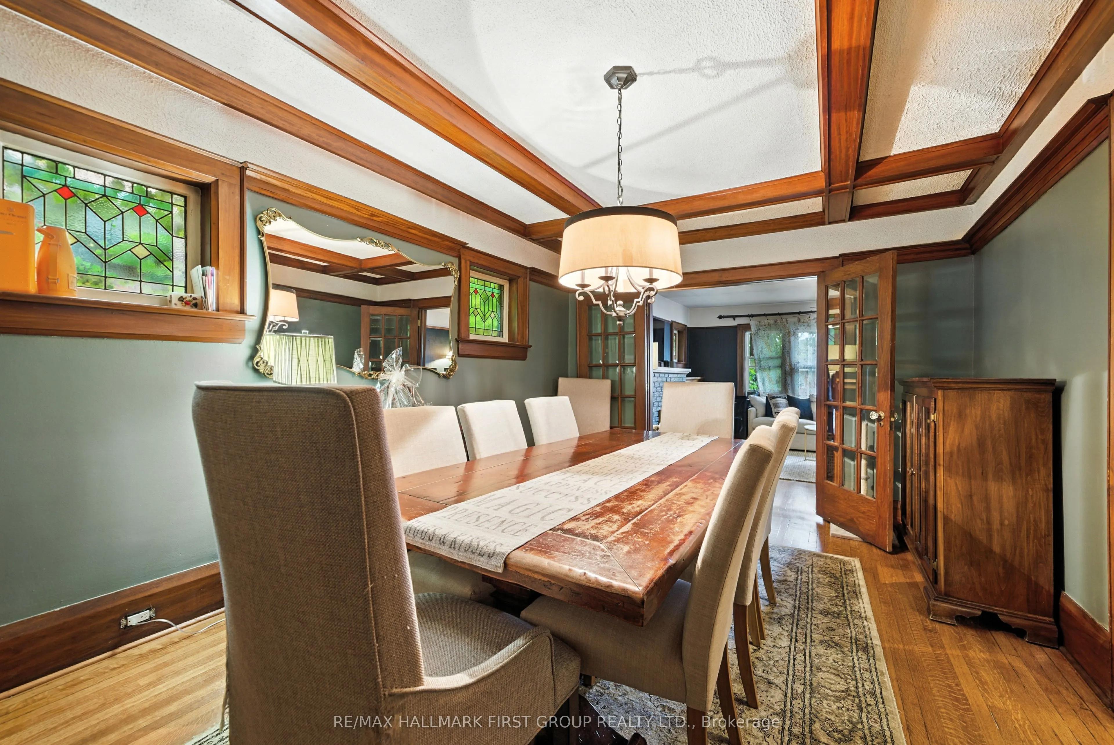 622 Simcoe Street N, #Main/Second Floor