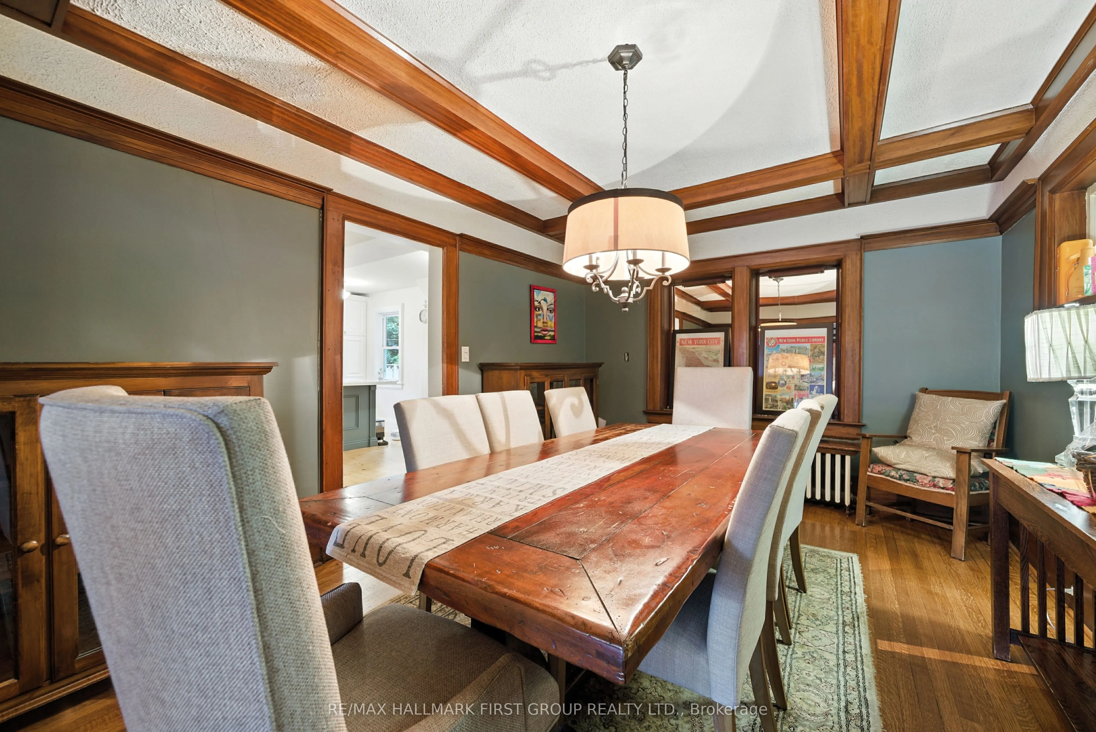 622 Simcoe Street N, #Main/Second Floor