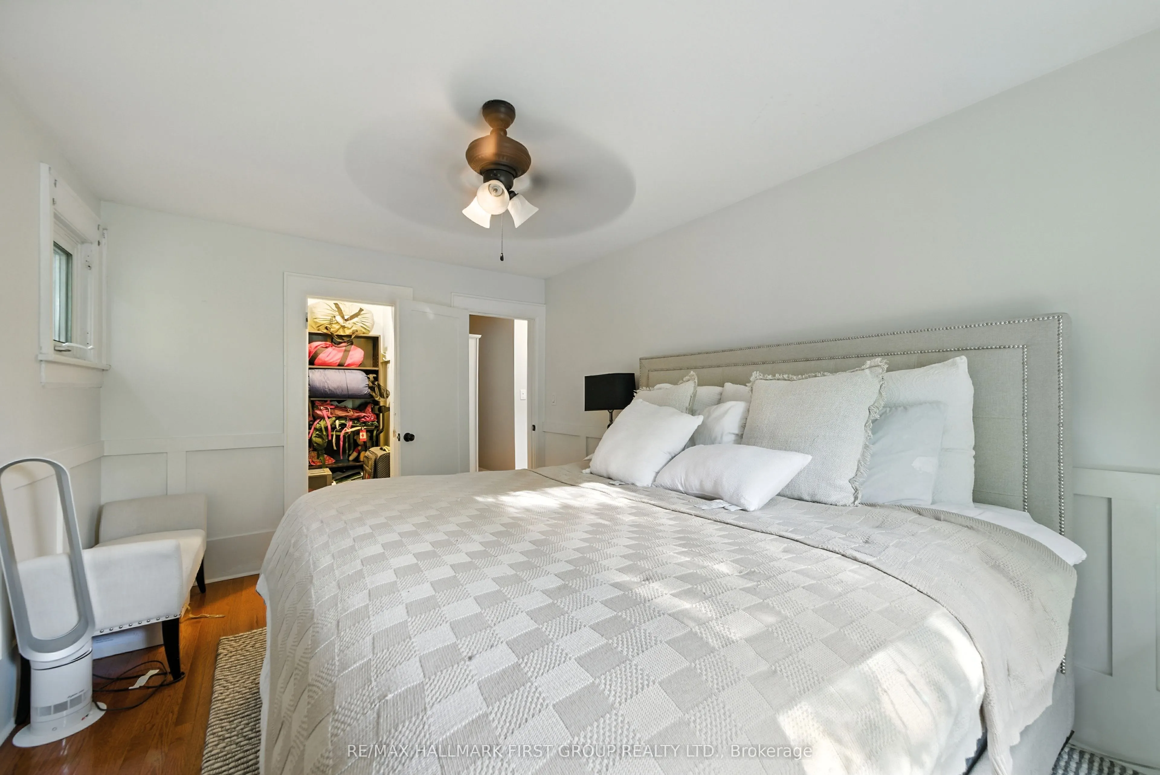 622 Simcoe Street N, #Main/Second Floor