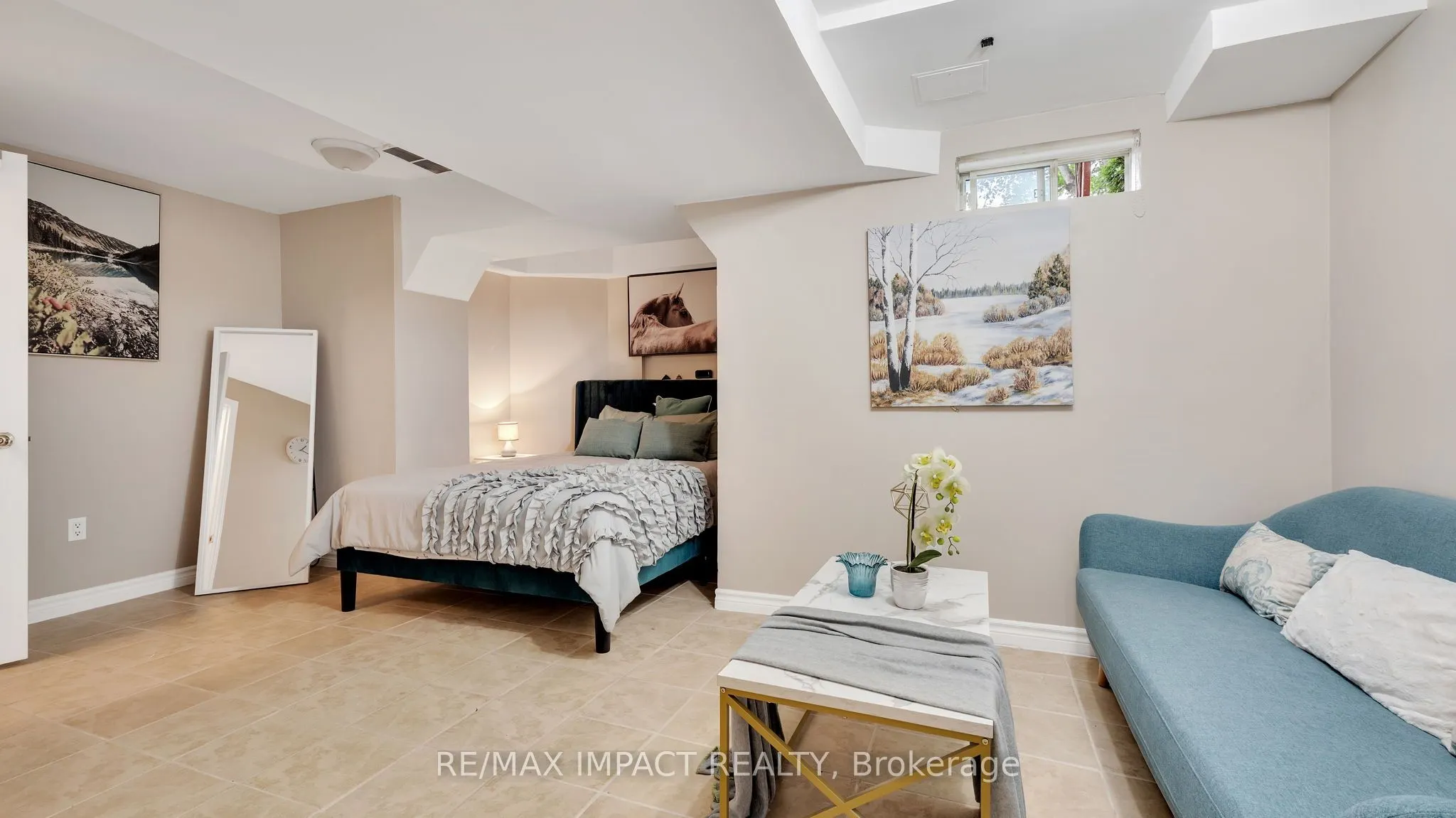 2 Plantation Court N