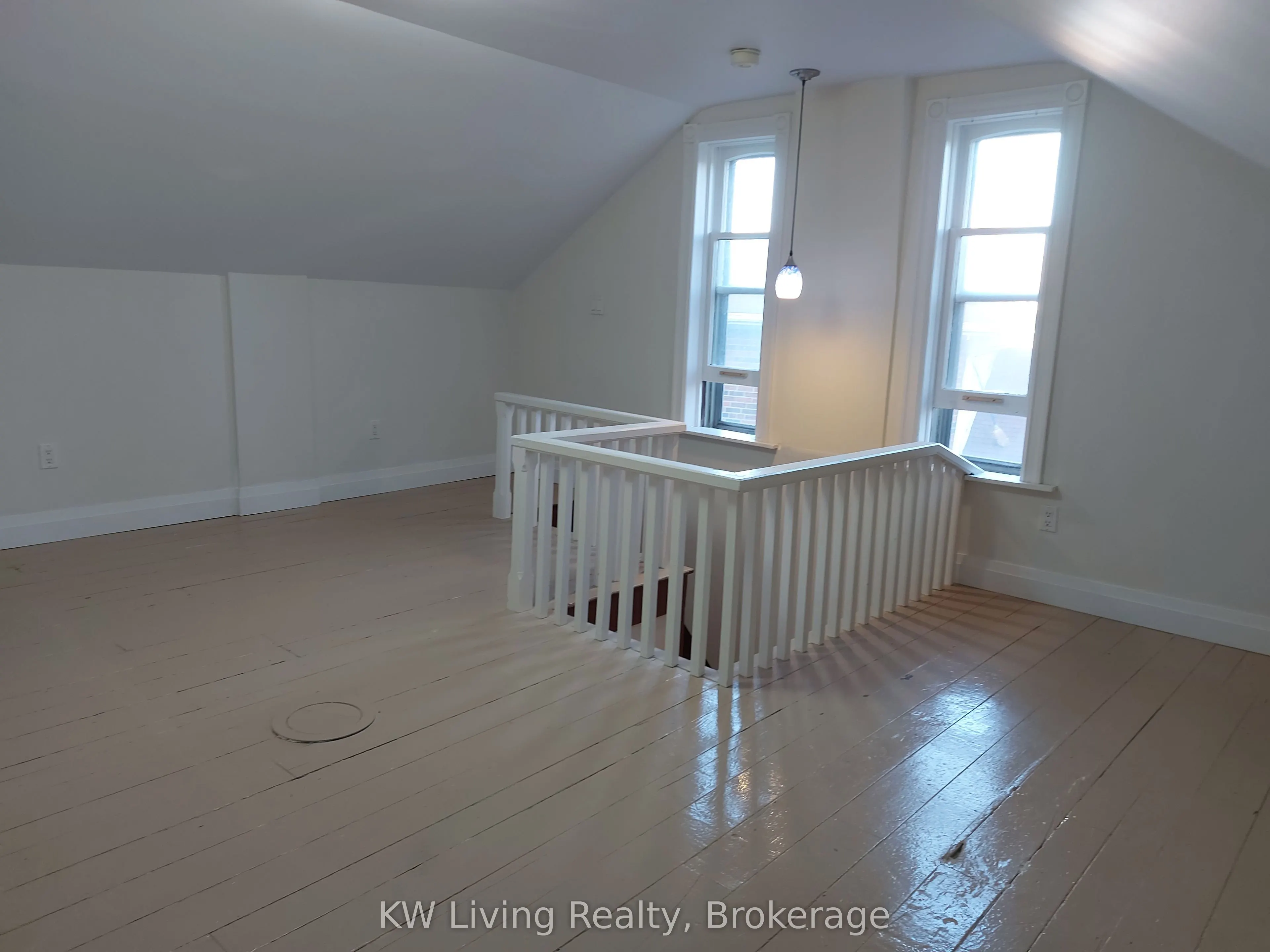 14 Allanford Road, #B