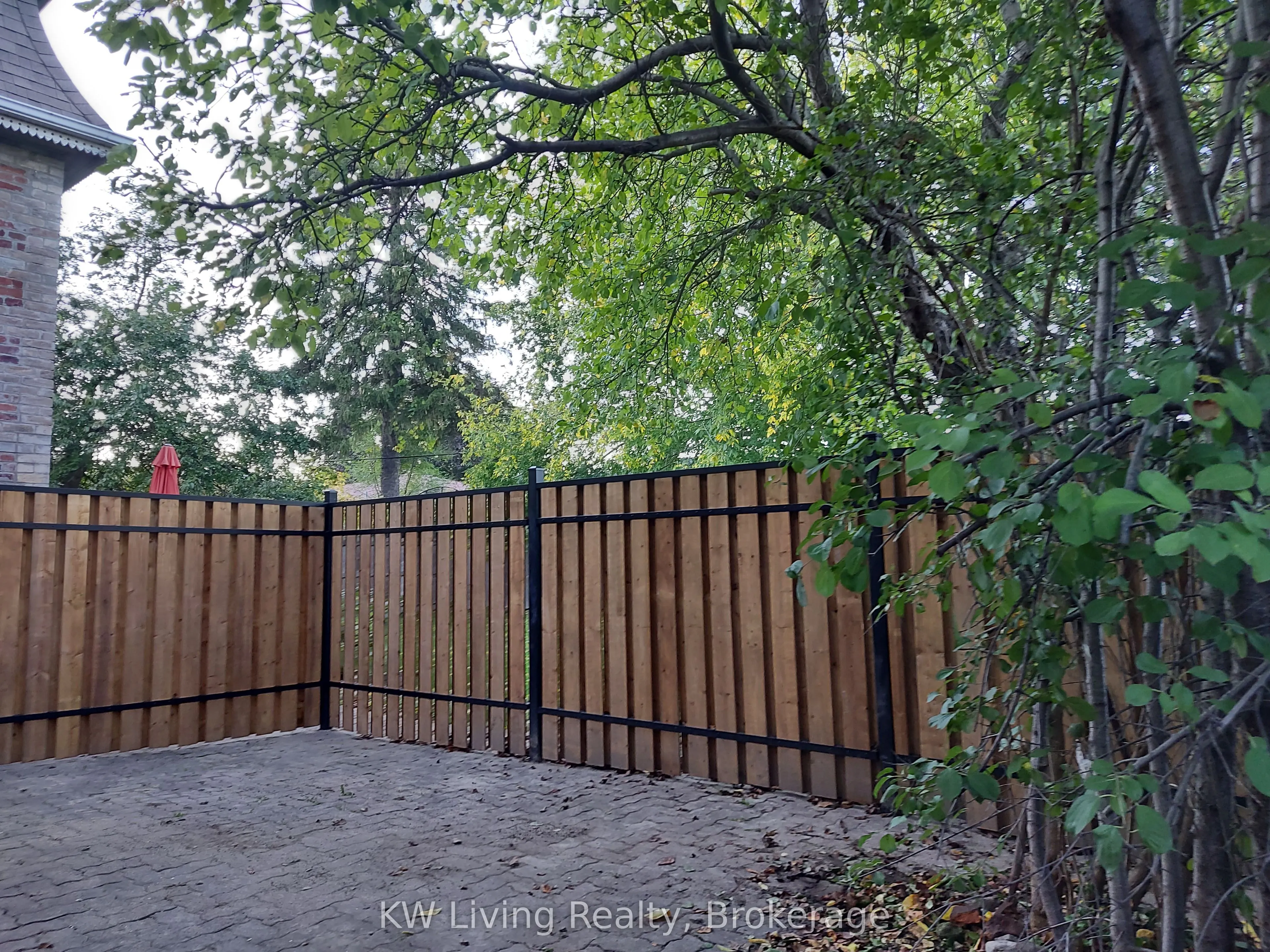 14 Allanford Road, #B