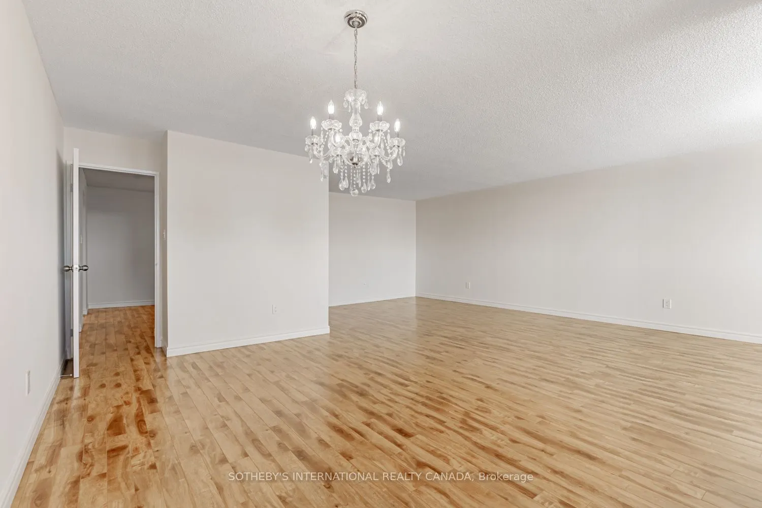 3151 Bridletowne Circle, #1104