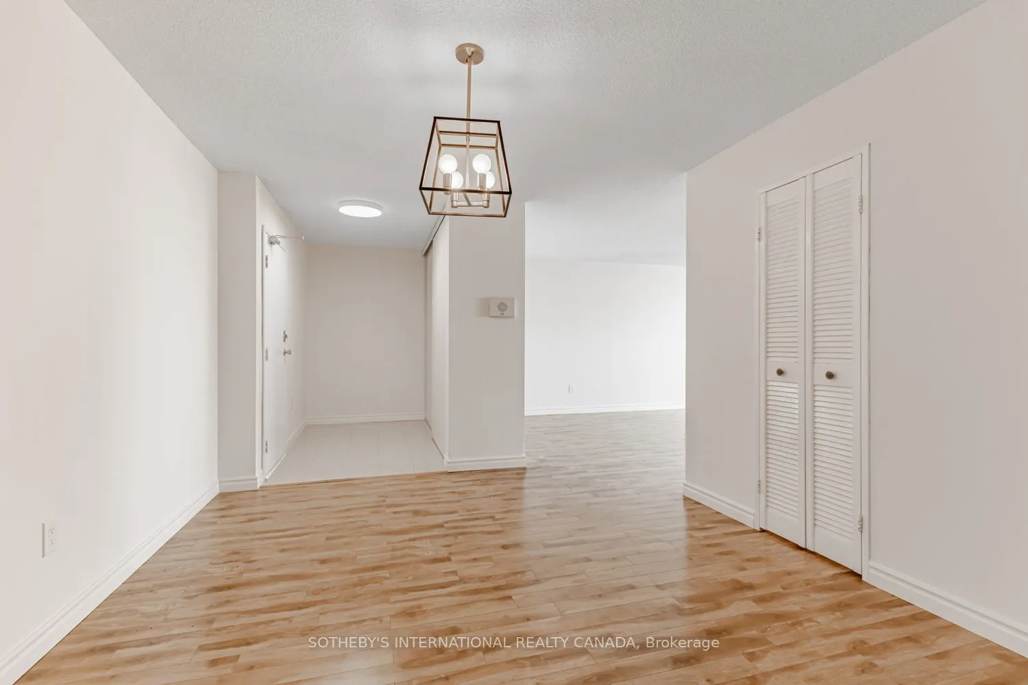 3151 Bridletowne Circle, #1104