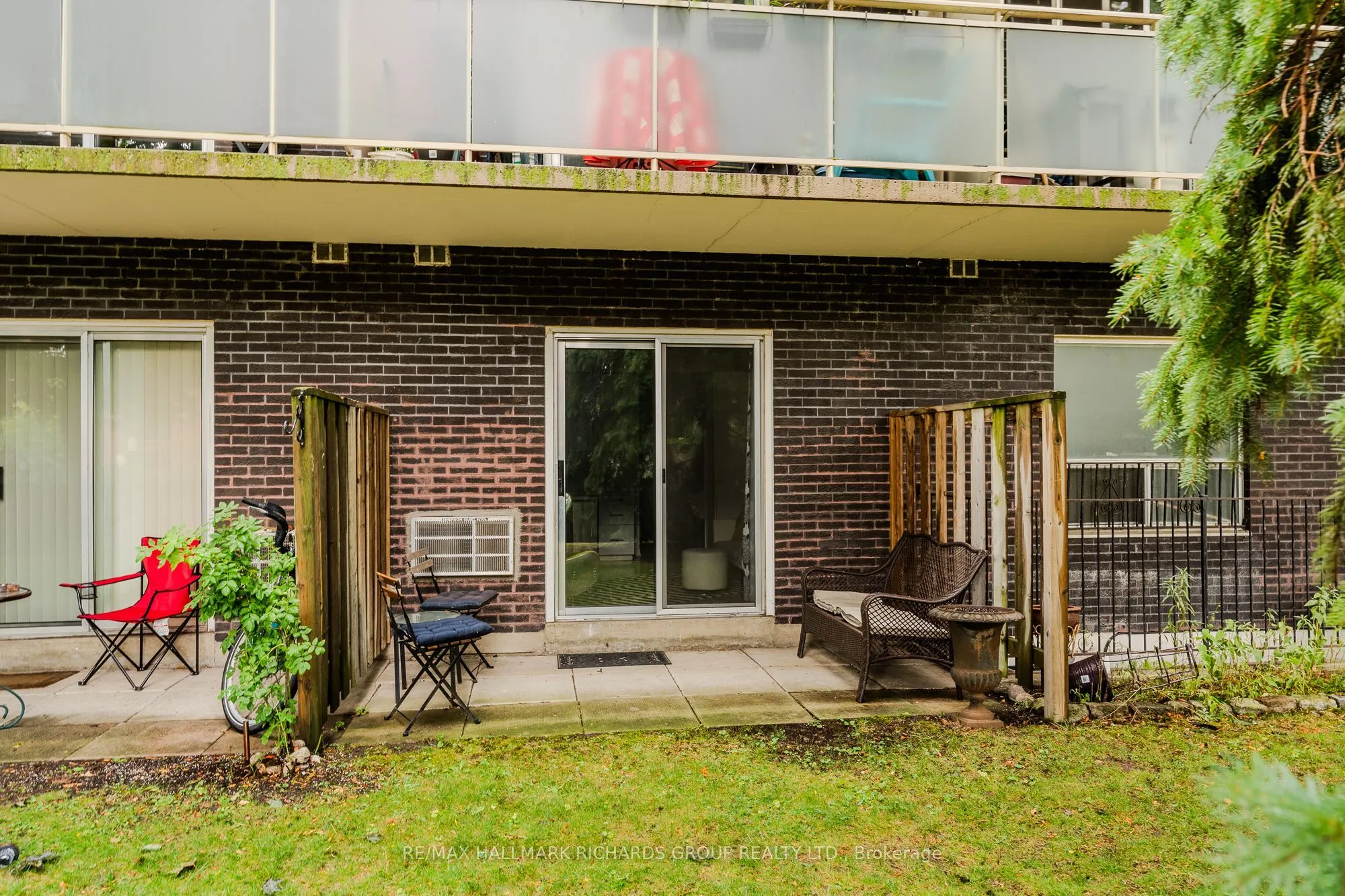 123 Woodbine Avenue, #121