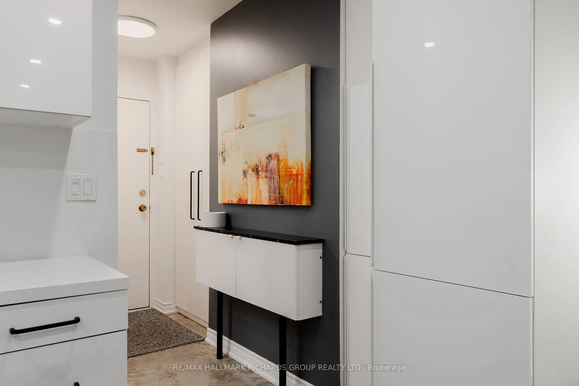 123 Woodbine Avenue, #121