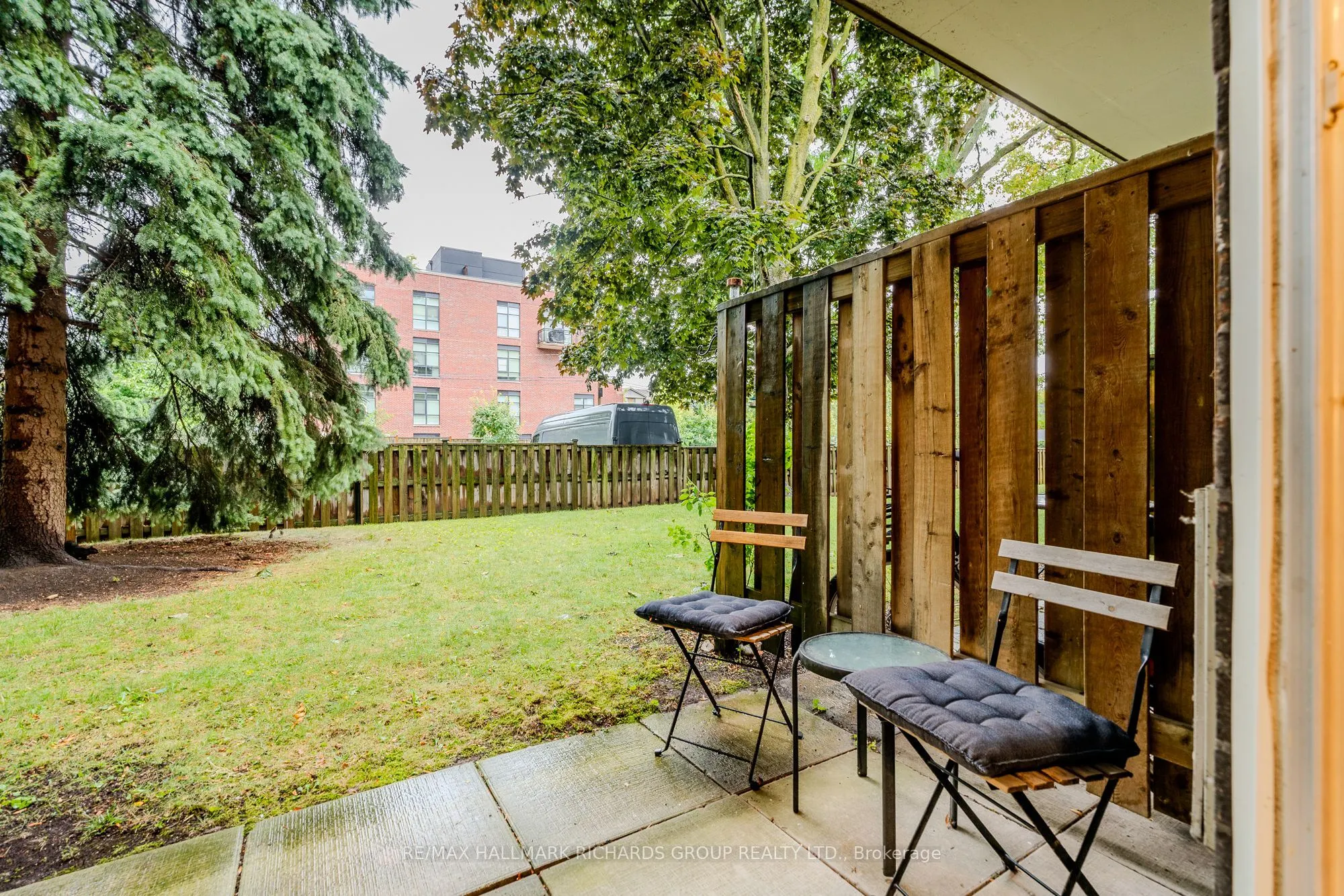 123 Woodbine Avenue, #121