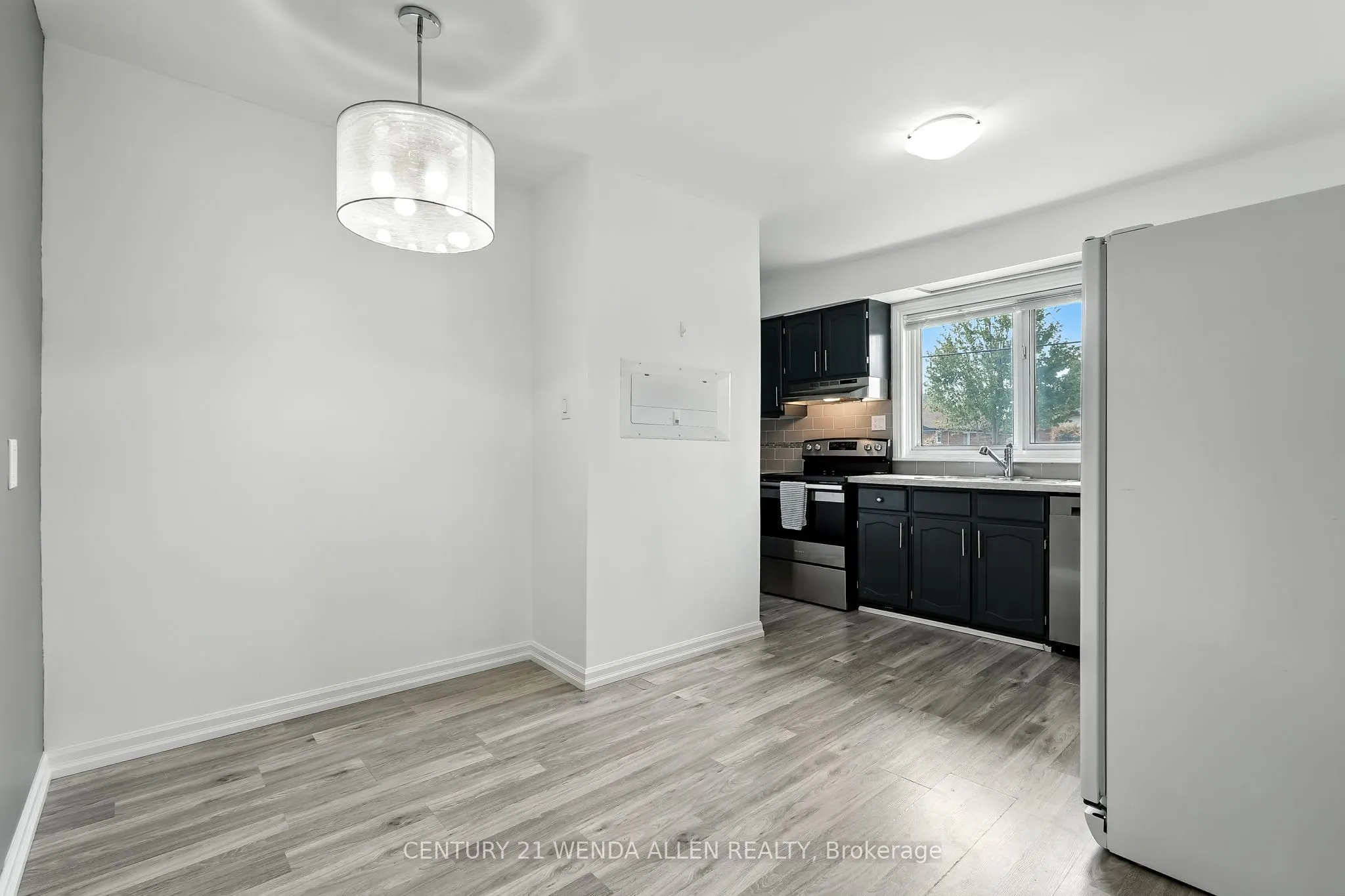 301 Farewell Street