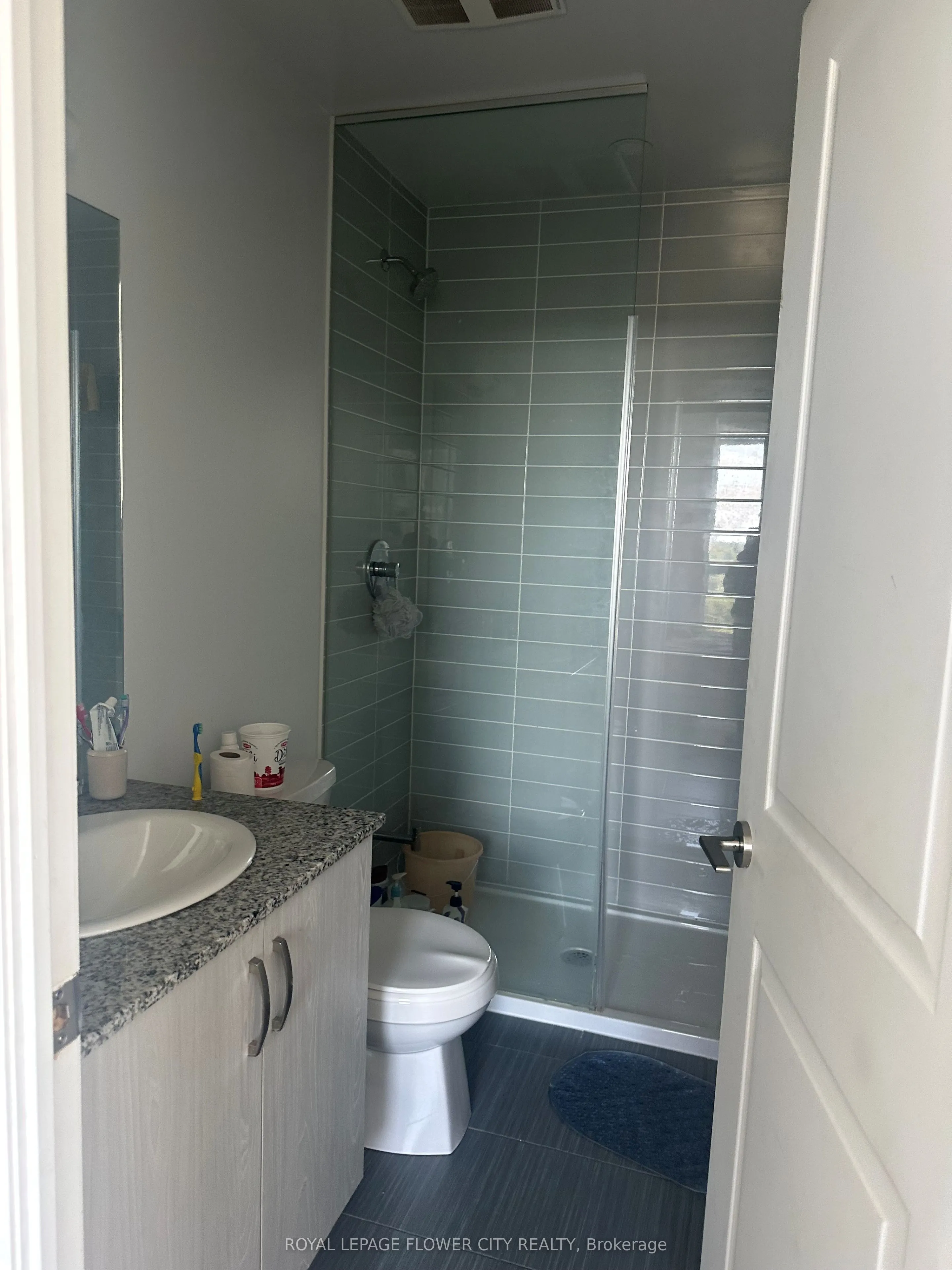 10 Meadowglen Place, #1009