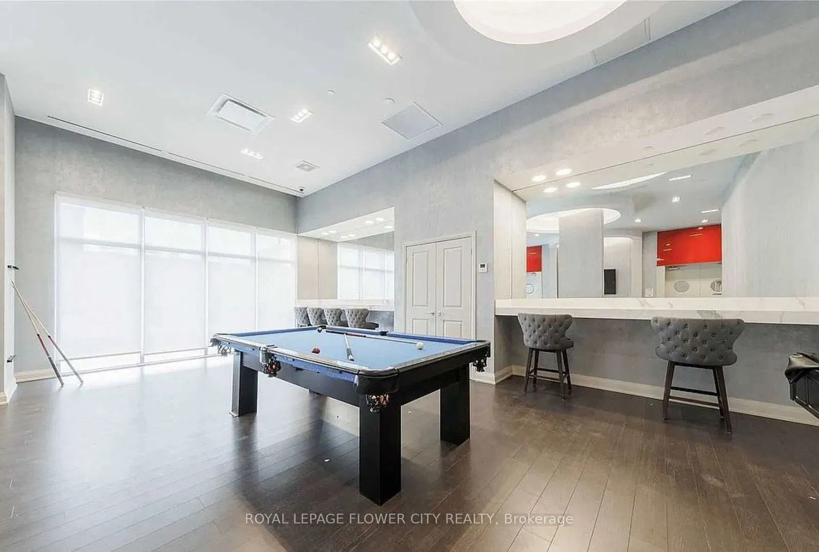 10 Meadowglen Place, #1009