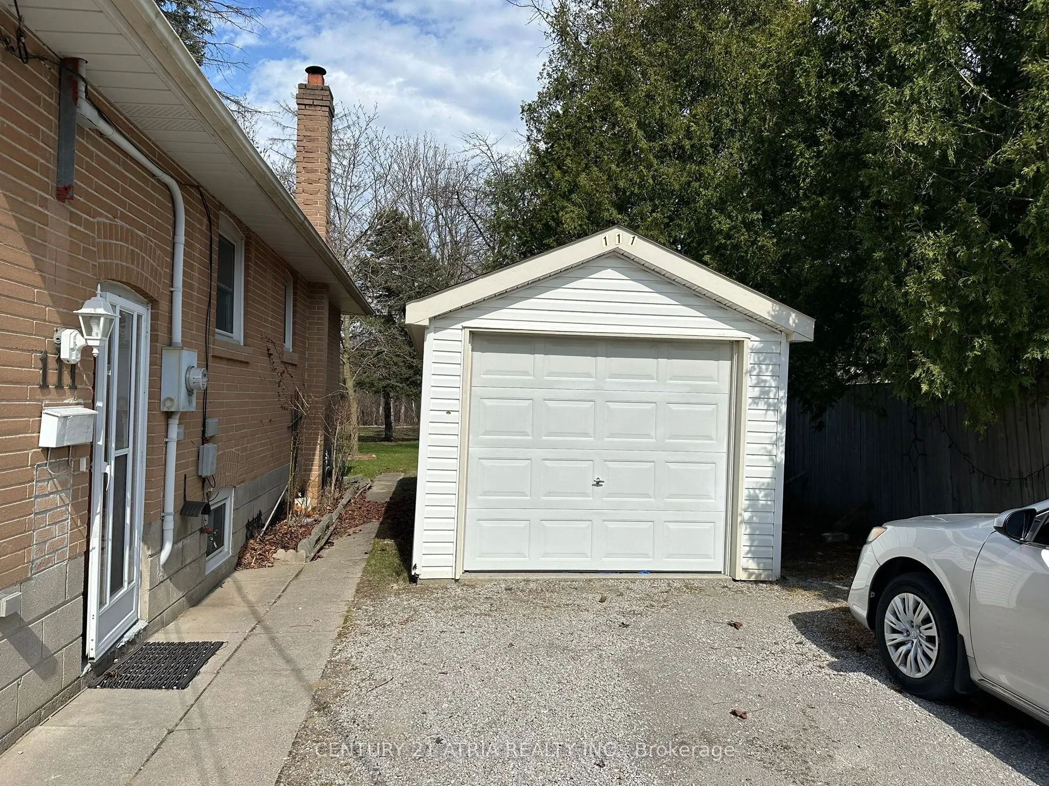 111 Scarboro Avenue