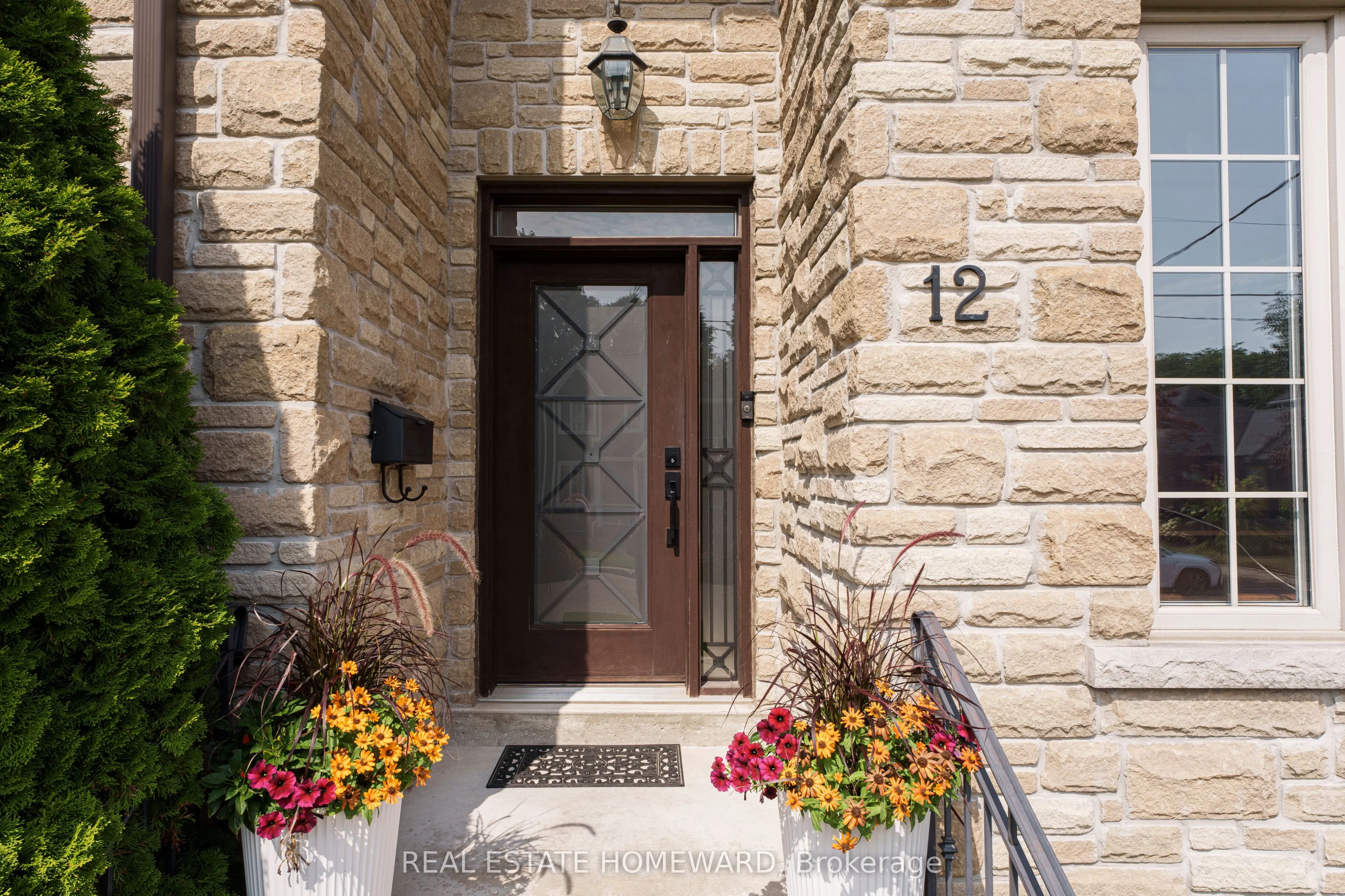 12 Anndale Road
