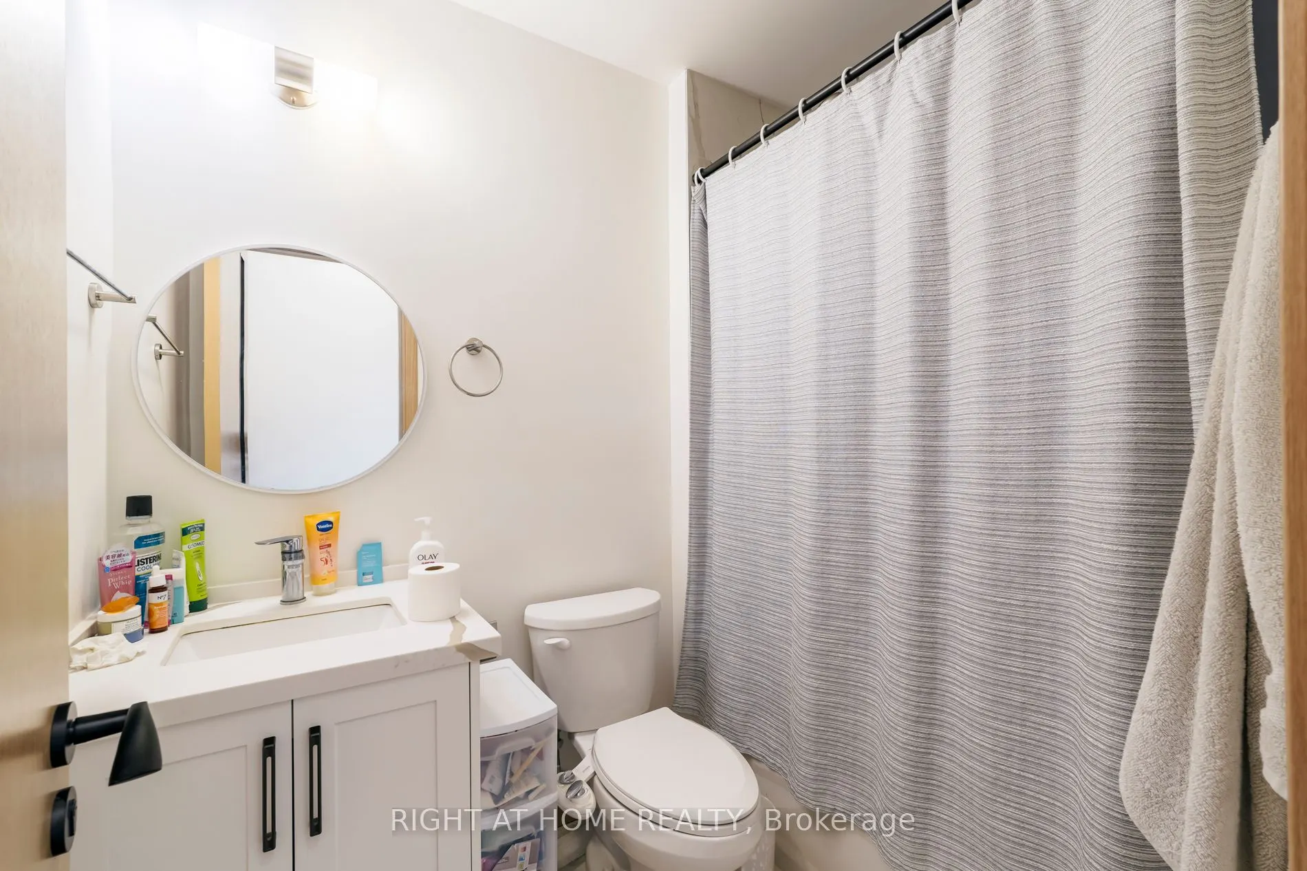200 Chester Le Boulevard, #D302