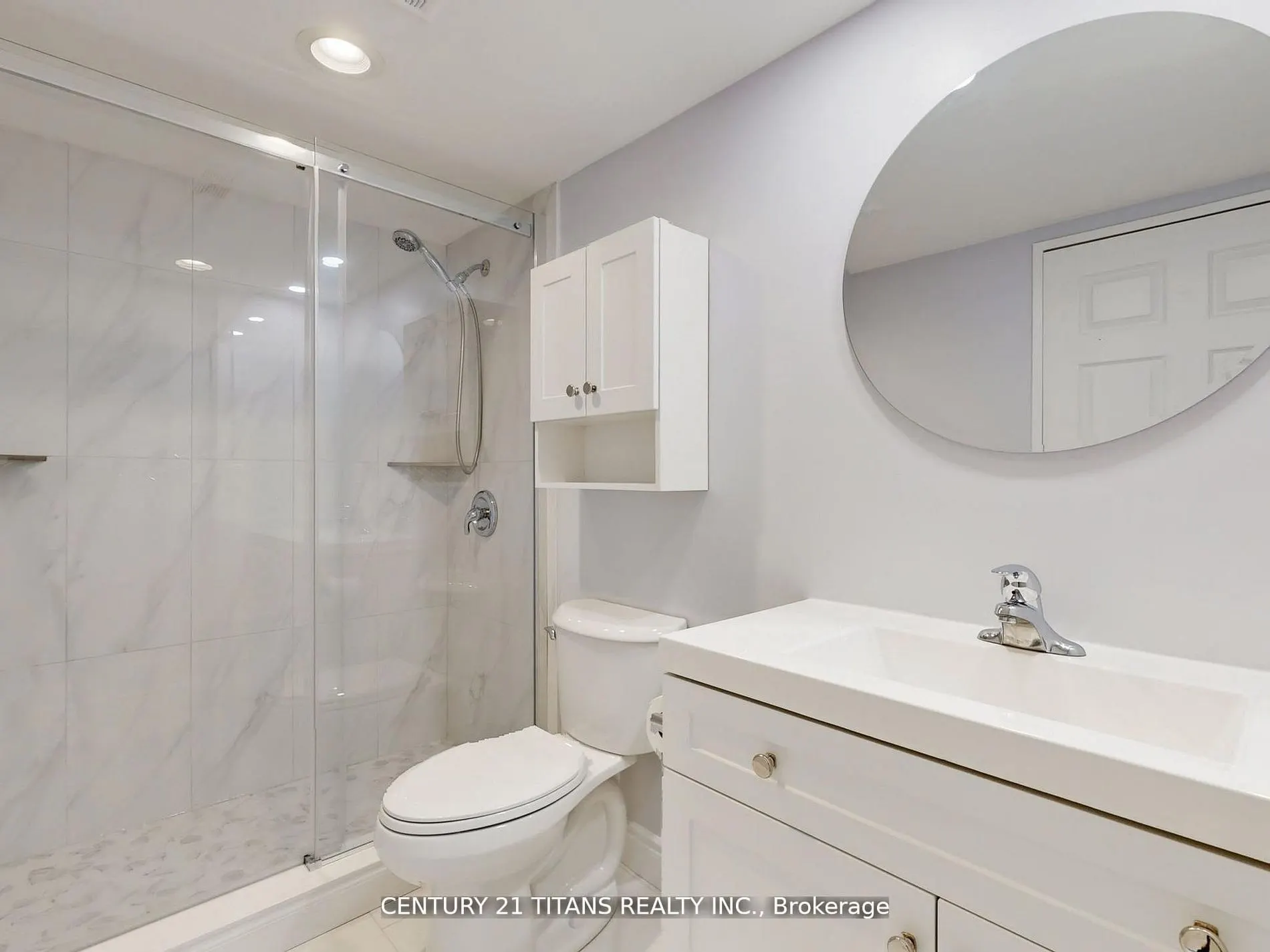 1890 Valley Farm Road, #1202